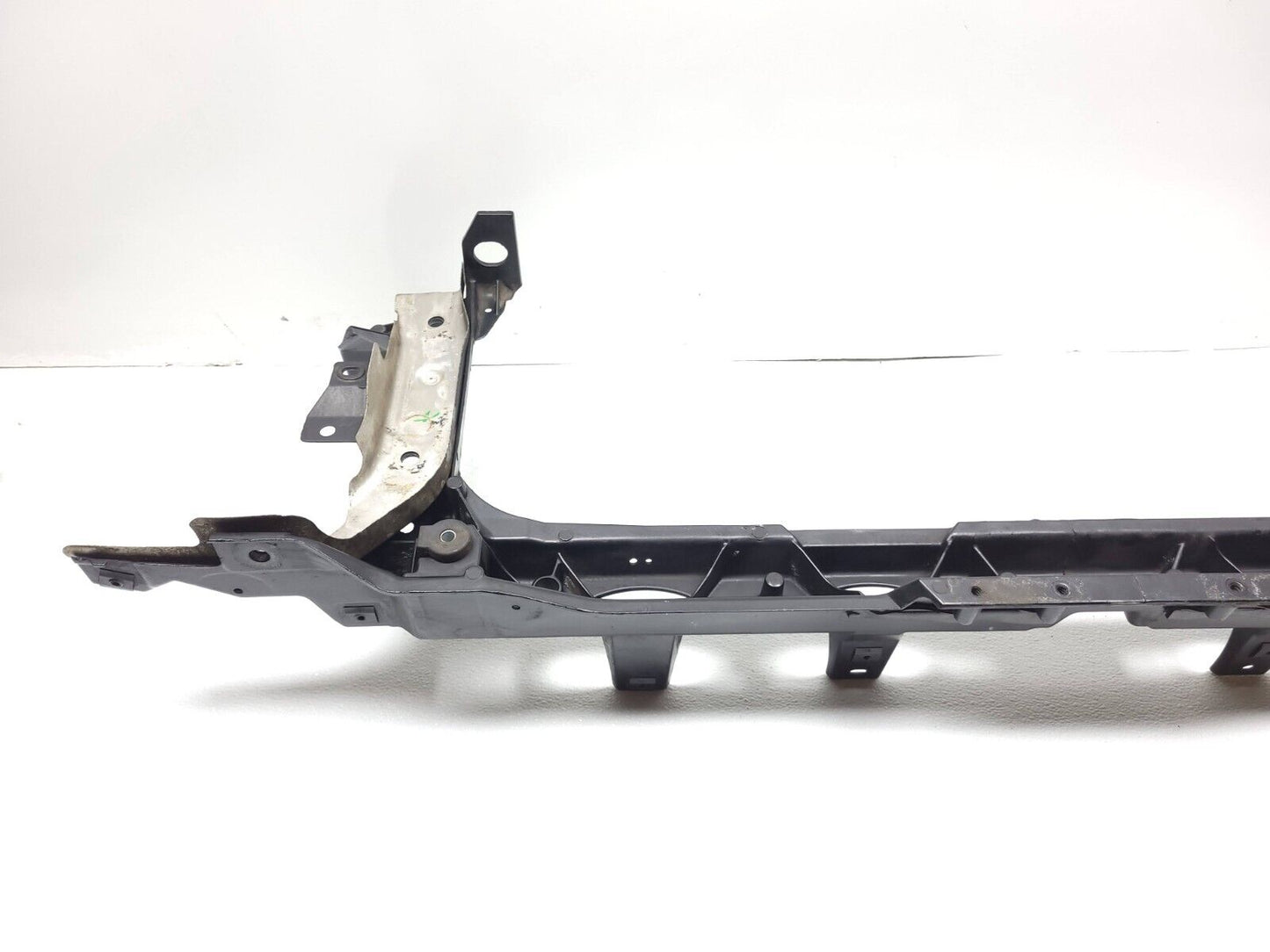 2007 - 2014 Lincoln Navigator Radiator Support 7l14-16e166 5.4l OEM