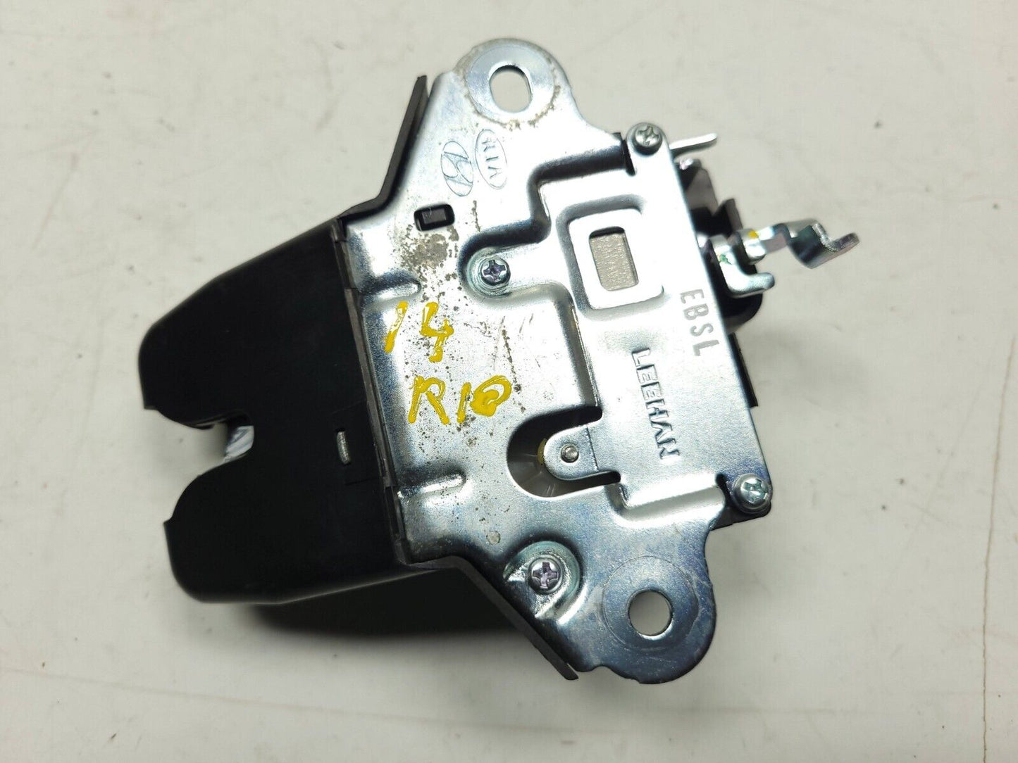 12 13 14 15  Kia Rio Lock Latch Actuator Trunk Lid OEM ✅