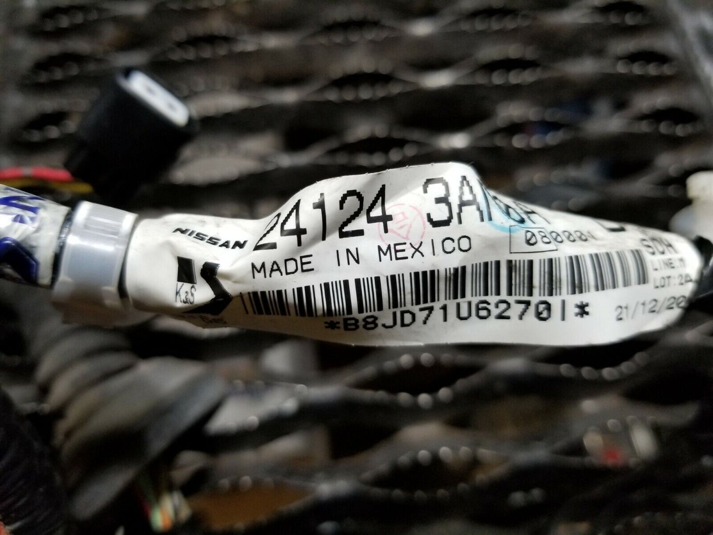 13 14 15 16 Nissan Versa Sdn Front Right Pass Door Wire Harness OEM