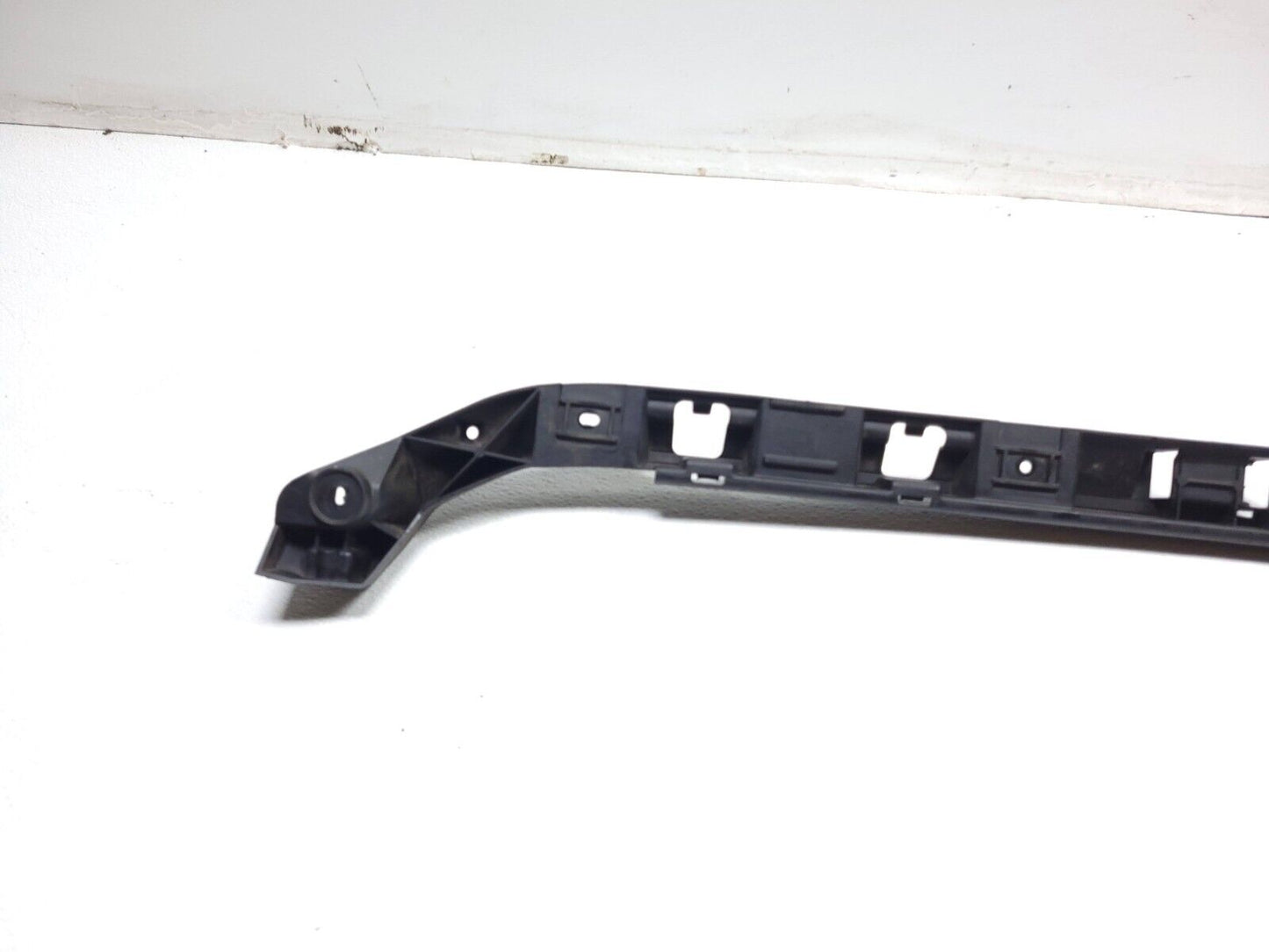 09 10 11 12 Volkswagen Cc Rear Bumper Center Support Bracket 3c8807863 OEM