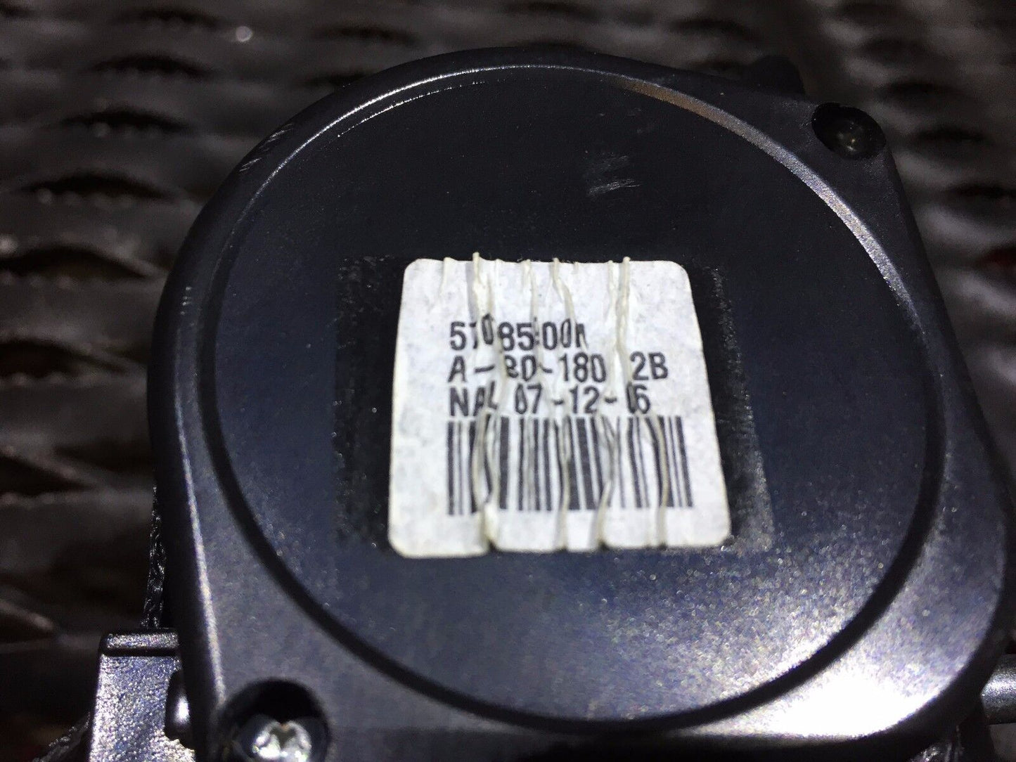06 07 08 09 Saab 9-5 95 Sdn Rear Center Mid Seat Belt Retractor 12756309 OEM