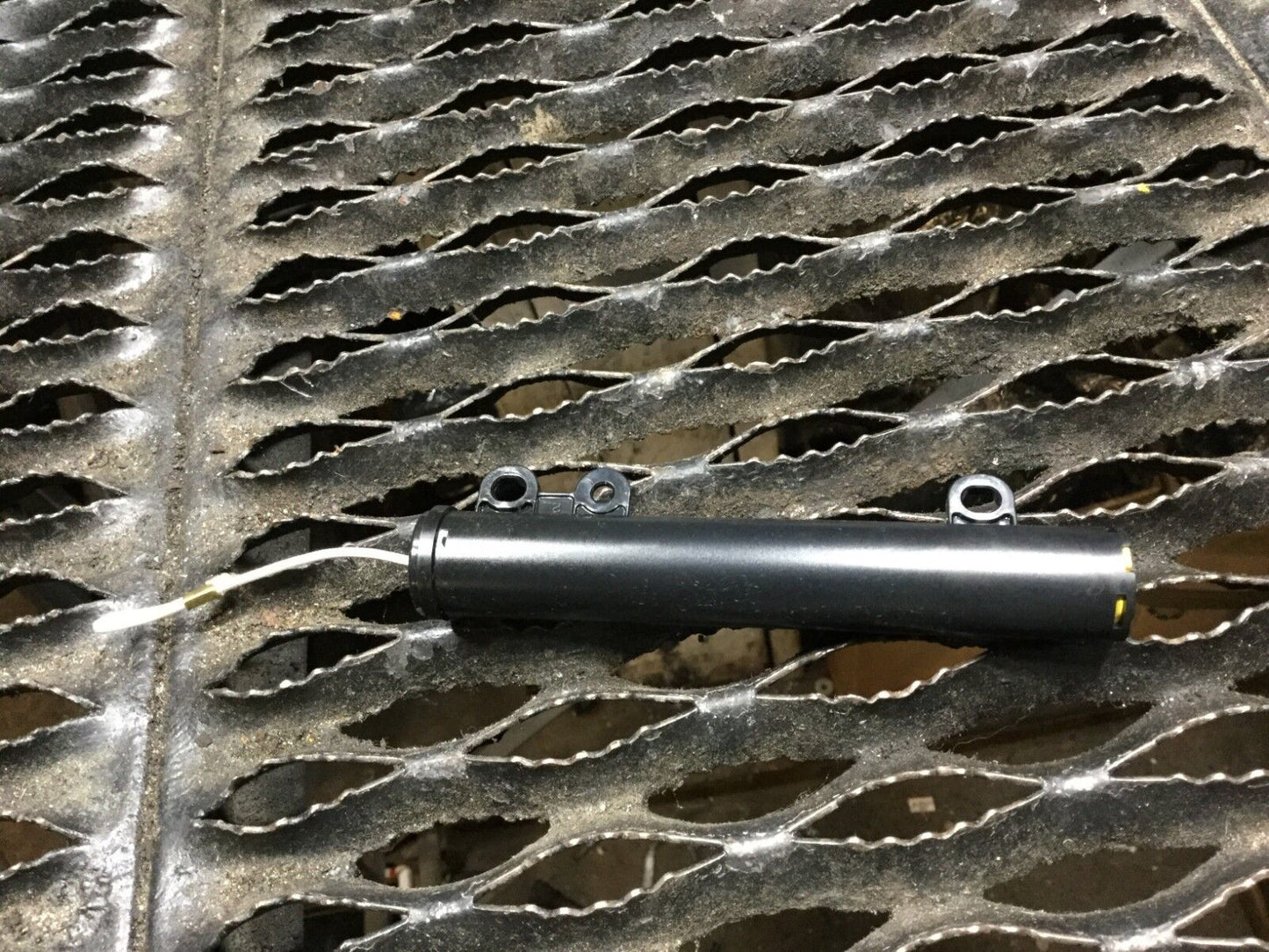 09 10 11 12 13 14 Acura Tl Glove Compartment Box Damper Shock Strut OEM