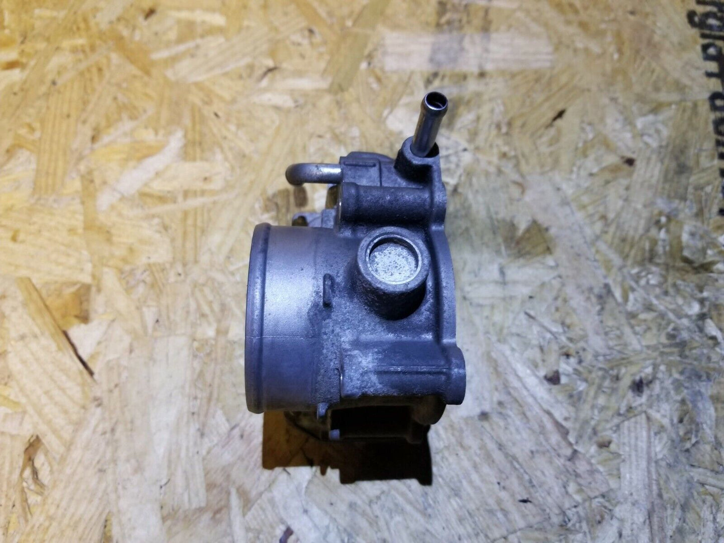 15 16 17 Subaru Legacy 2.5l Throttle Body OEM 69k Miles