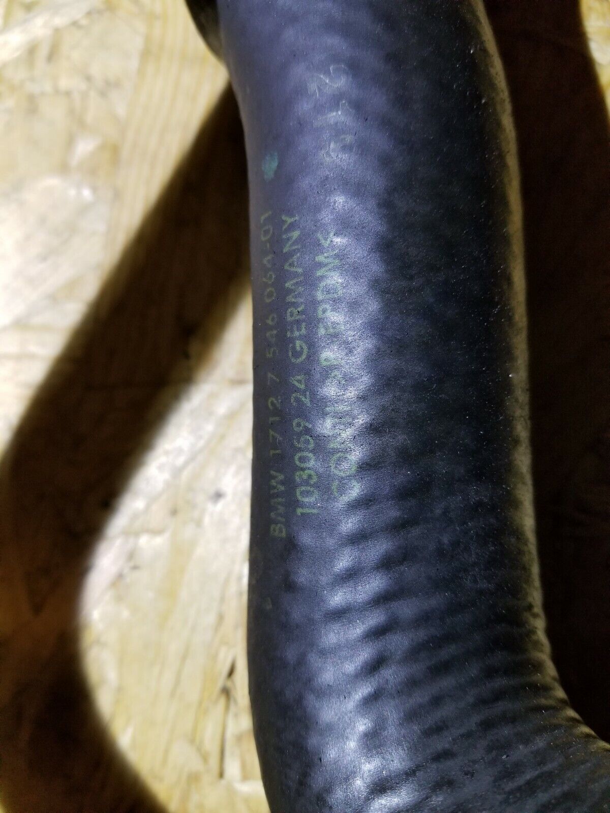 04 05 06 07 BMW 530xi E60 Radiator Coolant  Hose Pipe Line OEM