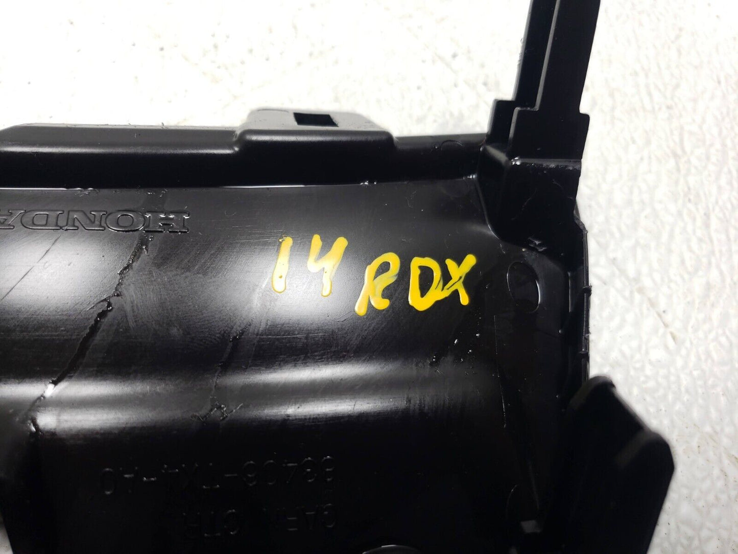 13 14 15 Acura RDX Center Garnish 83406-tx4 OEM 80k Miles