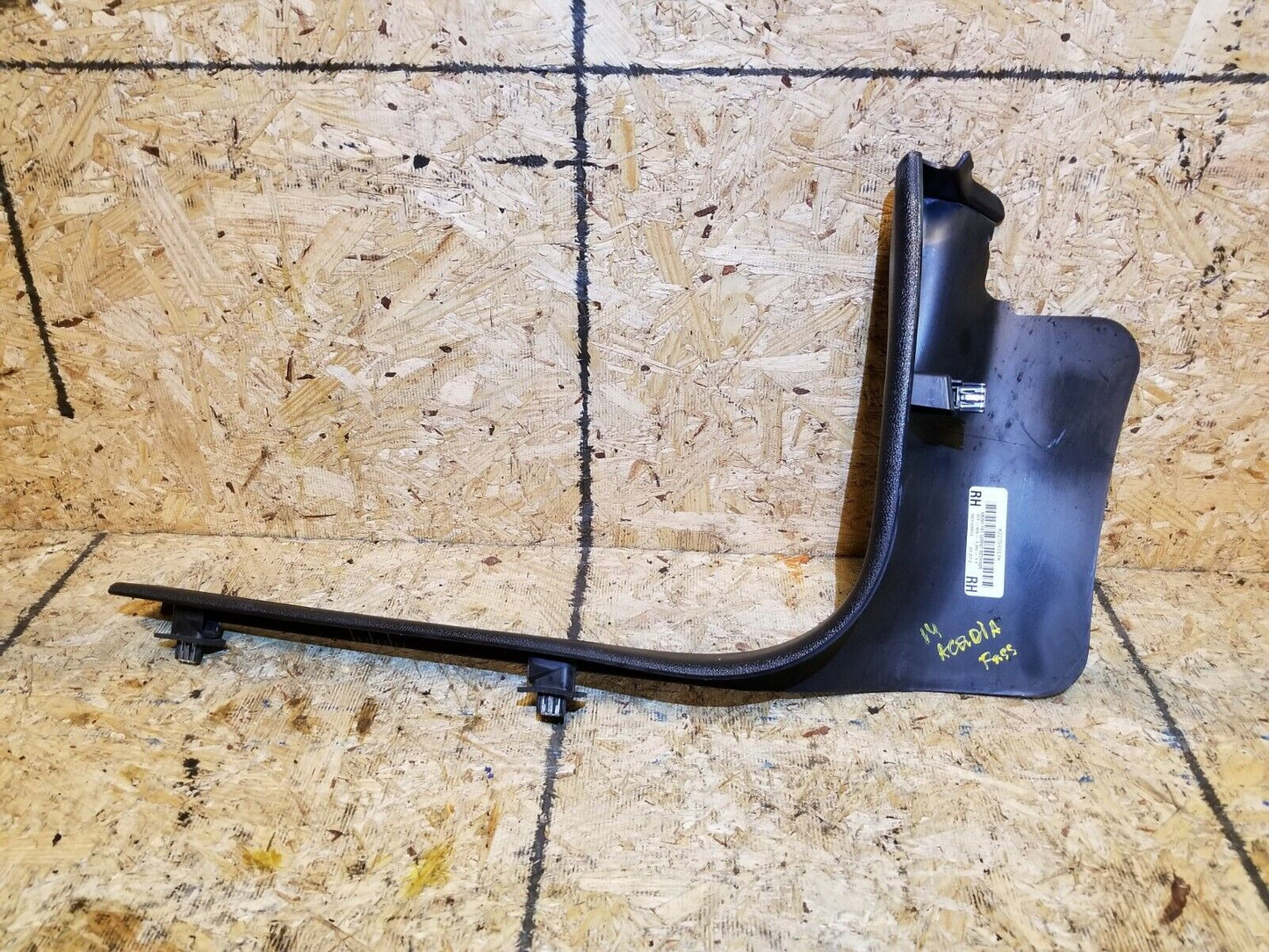 13 14 15 GMC Acadia Front Passenger Right Interior Cowl Trim 22784919 OEM