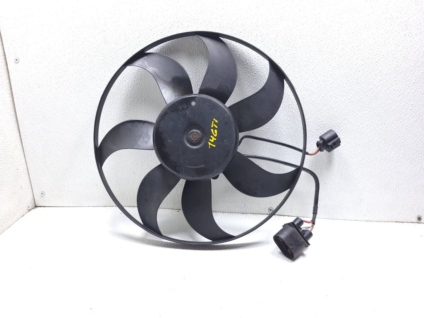 10 11 12 13 14 VW Golf GTI Radiator Cooling Fan OEM