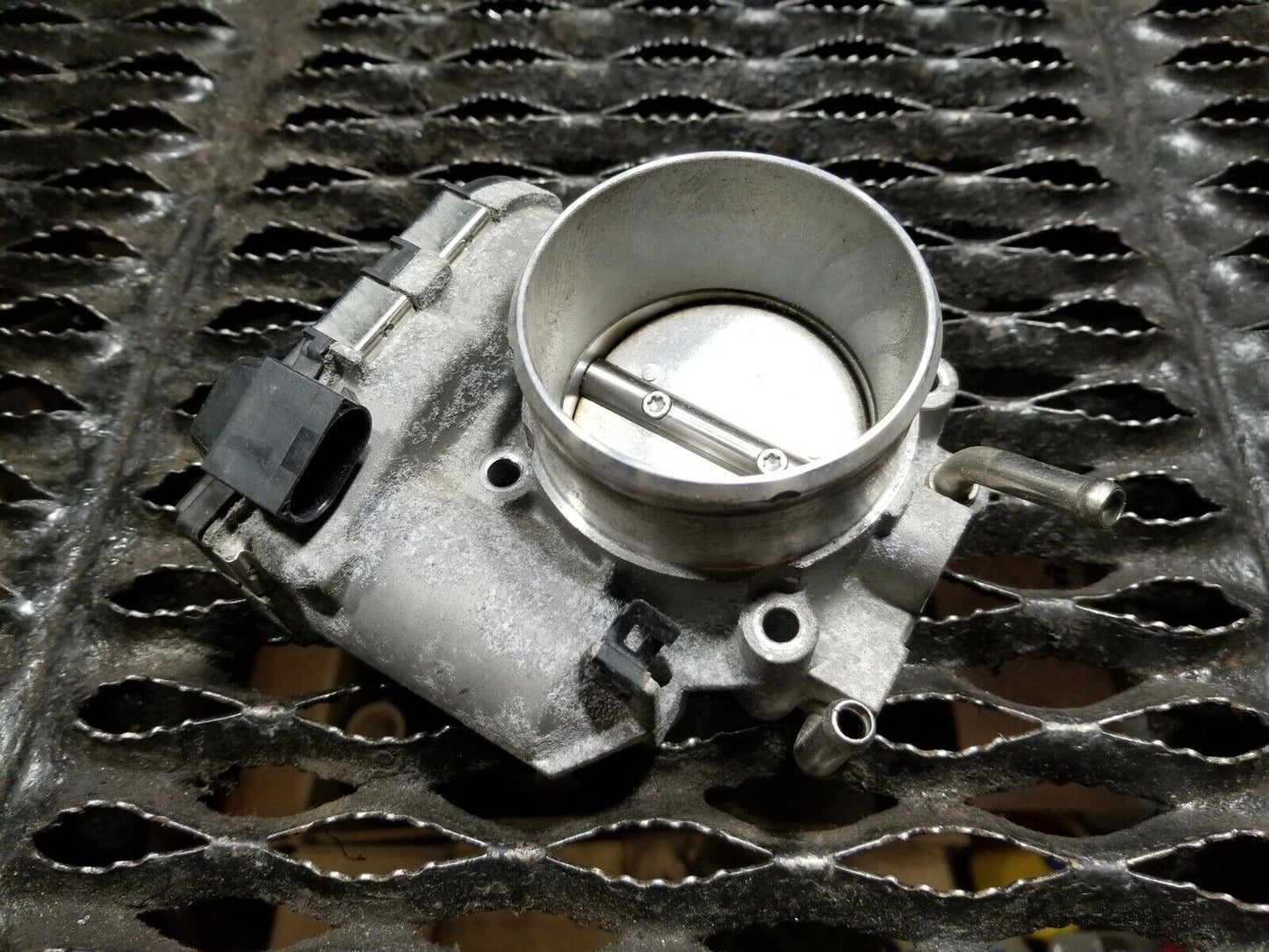 10 11 12 13 14 Hyundai Sonata 2.4l Throttle Body 35100-26700 OEM 55k