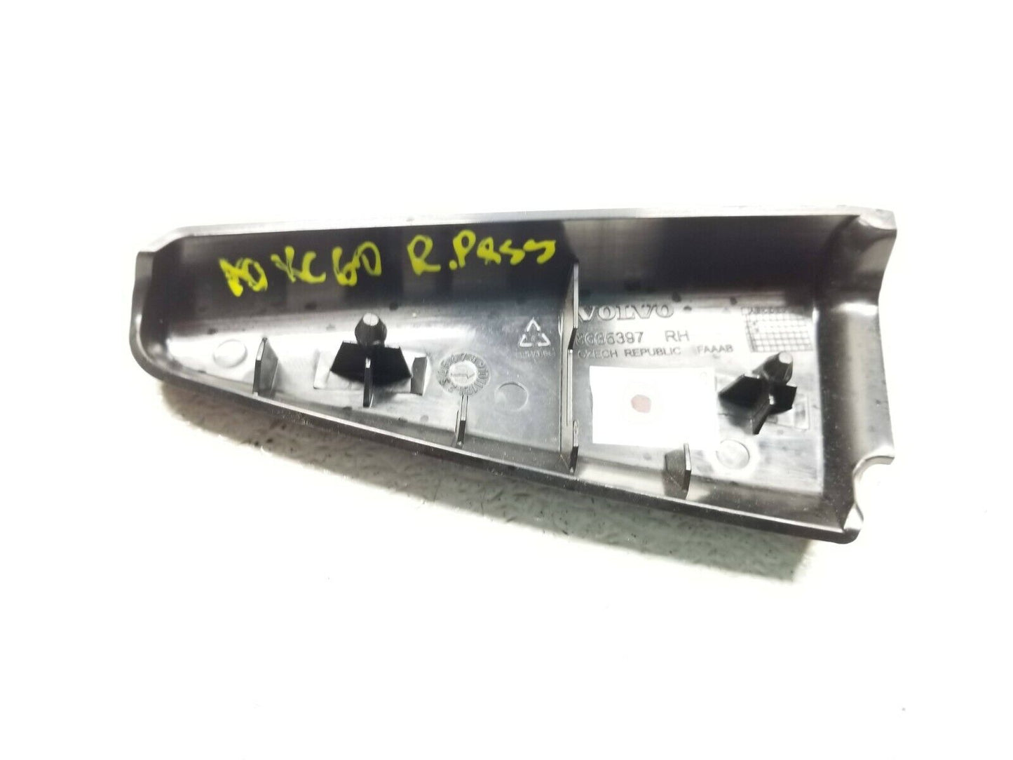 10 11 12 13 Volvo XC60 Rear Right Pass Interior Door Inner Cover Trim OEM
