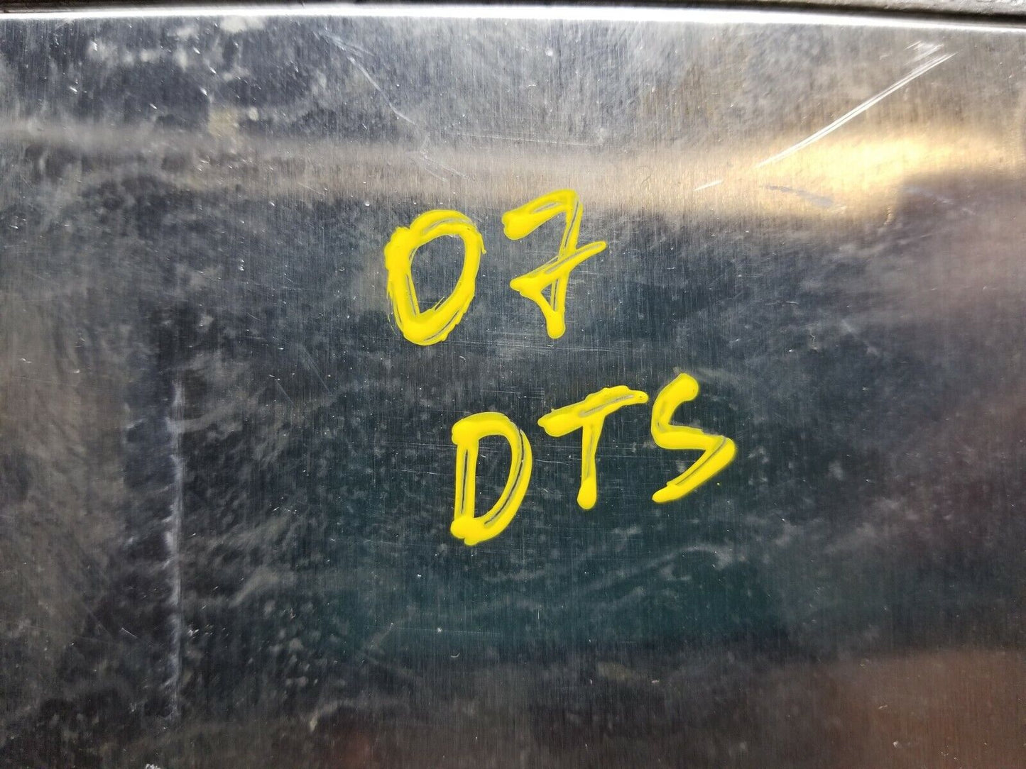 06 07 08 09 10 11 Cadillac DTS Onstar Communication Module 15946134 OEM
