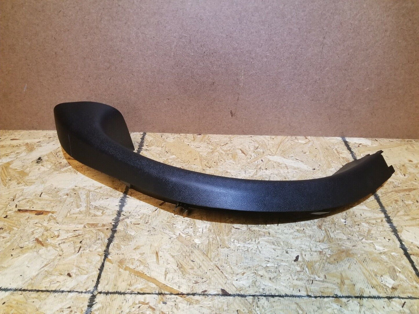 07 08 09 10 Mercedes-benz R350 Rear Left Driver Side Tailgate Liftgate Trim OEM