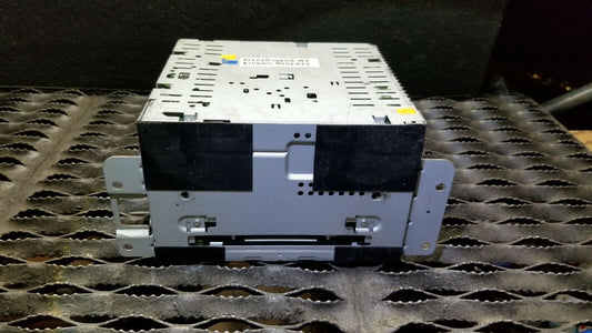 09 10 Ford Focus OEM Cd Player Satellite Radio 9s4t-19c157-ae OEM  63