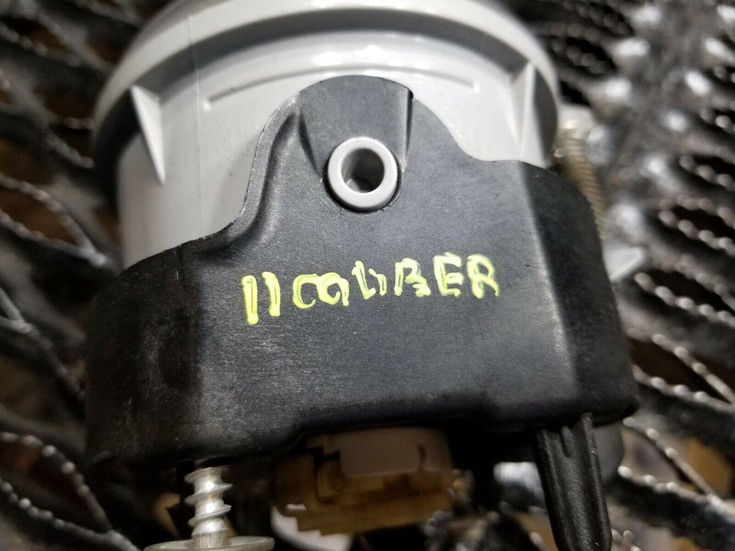 11 12 Dodge Caliber Fog Lioght Lamp Left & Right 2psc OEM