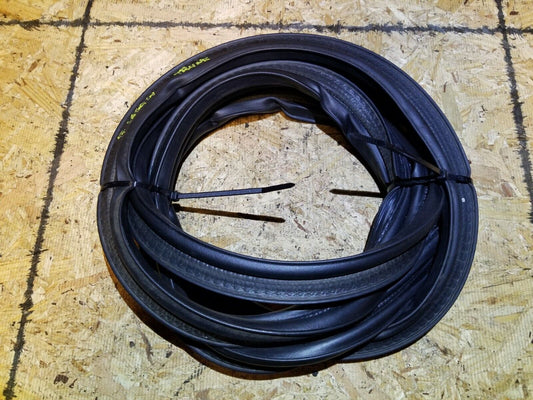 15 16 17 Subaru Legacy Rear Trunk Lid Weatherstrip Seal OEM 10k