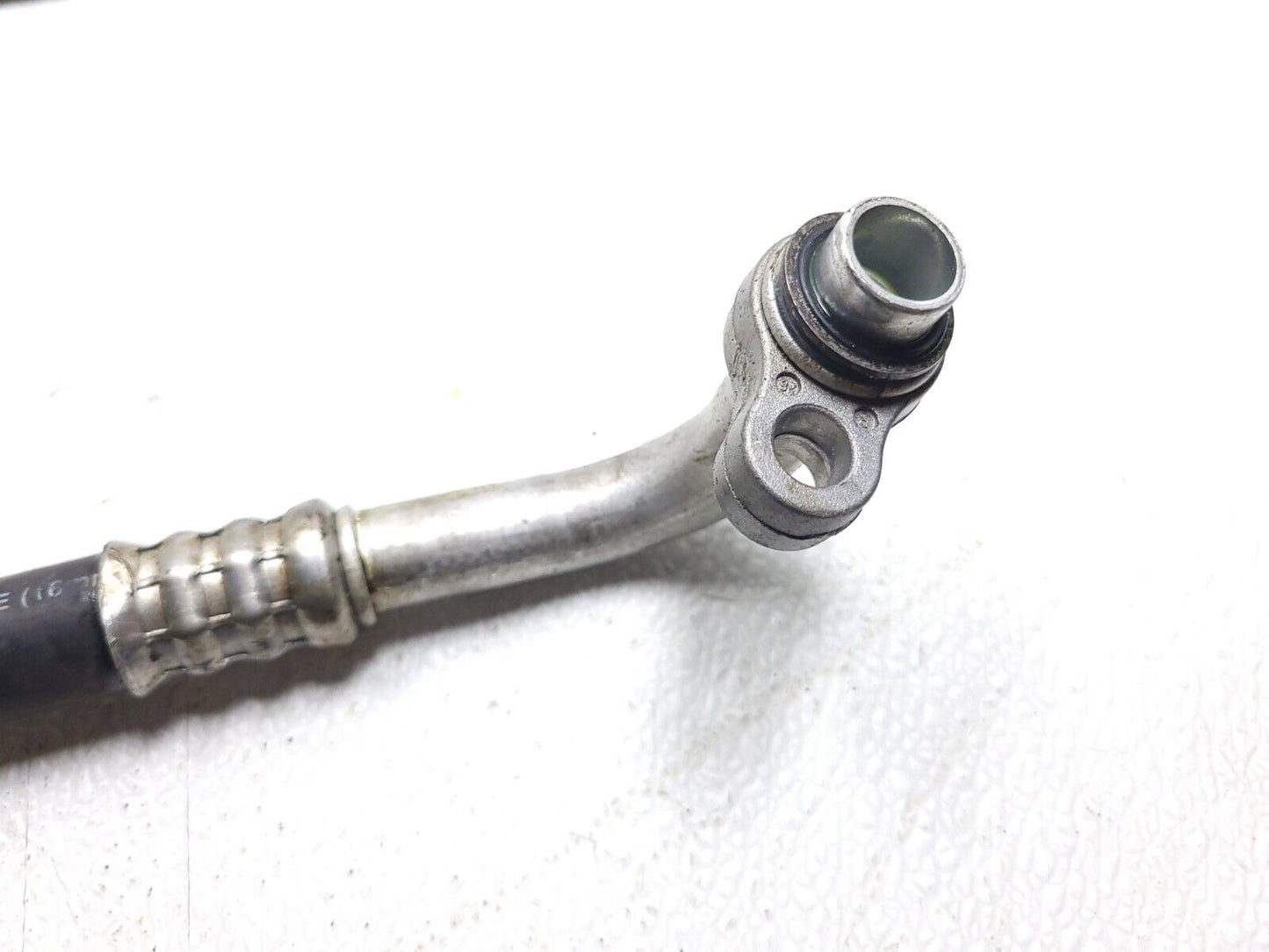 2016 - 2018 Cadillac Ats  AC Hose Line Pipe 23369751  2.0l OEM