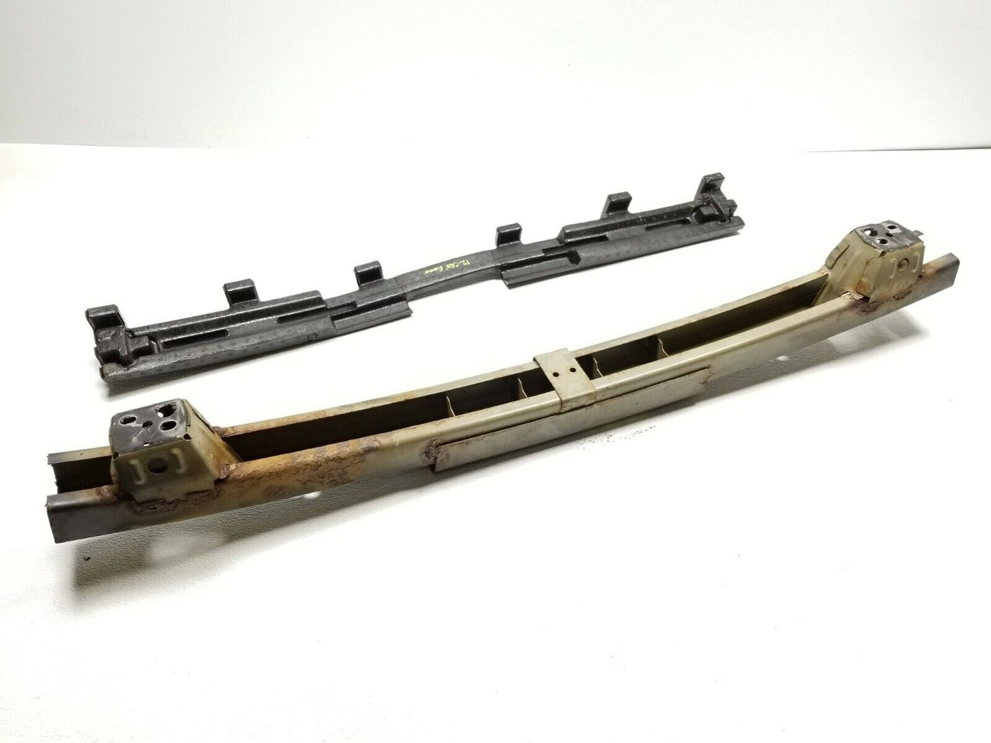 12 13 14 Honda Cr-v Rear Bumper Reinforcement Absorber Bar W/ Foam OEM