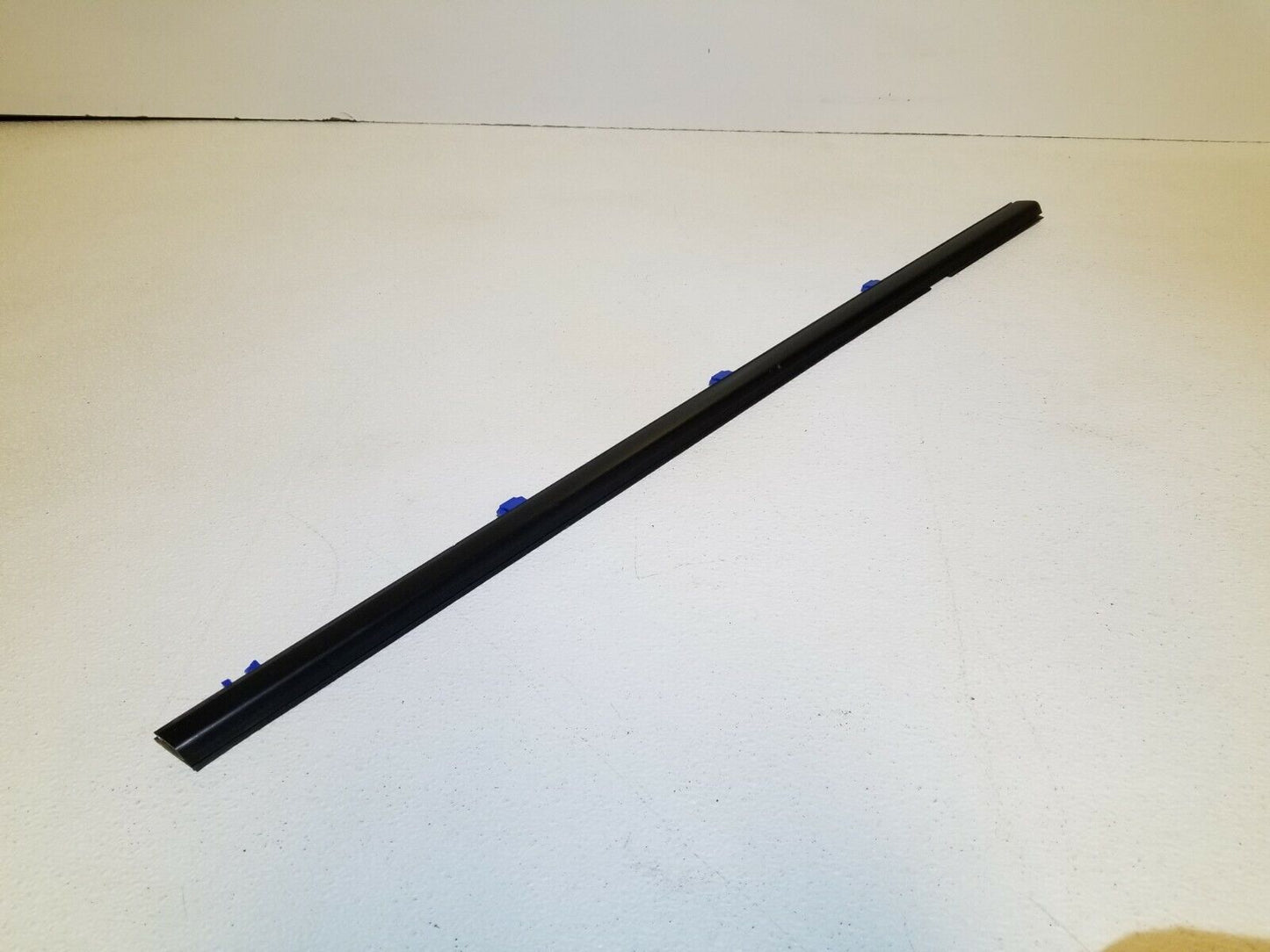 13 14 15 Honda Civic Sdn Rear Right Pass Door Window Belt Seal Molding OEM 89k