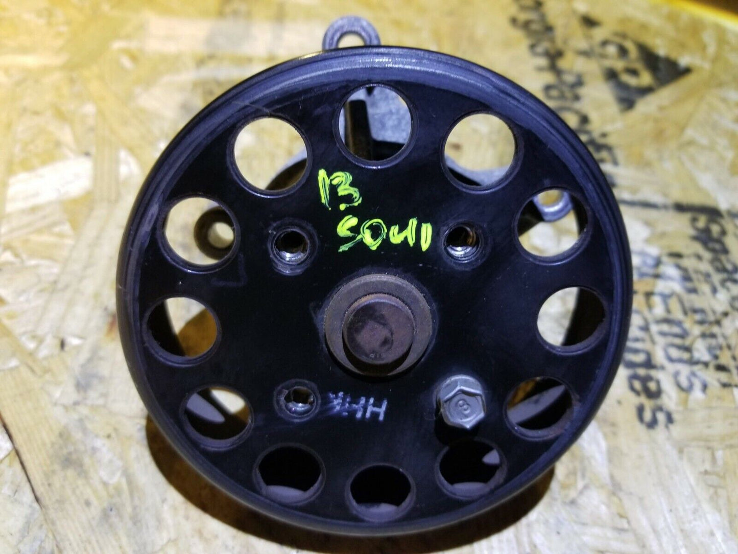 11 12 13 Kia Soul 1.6l Coolant Water Pump W/ Pulley OEM
