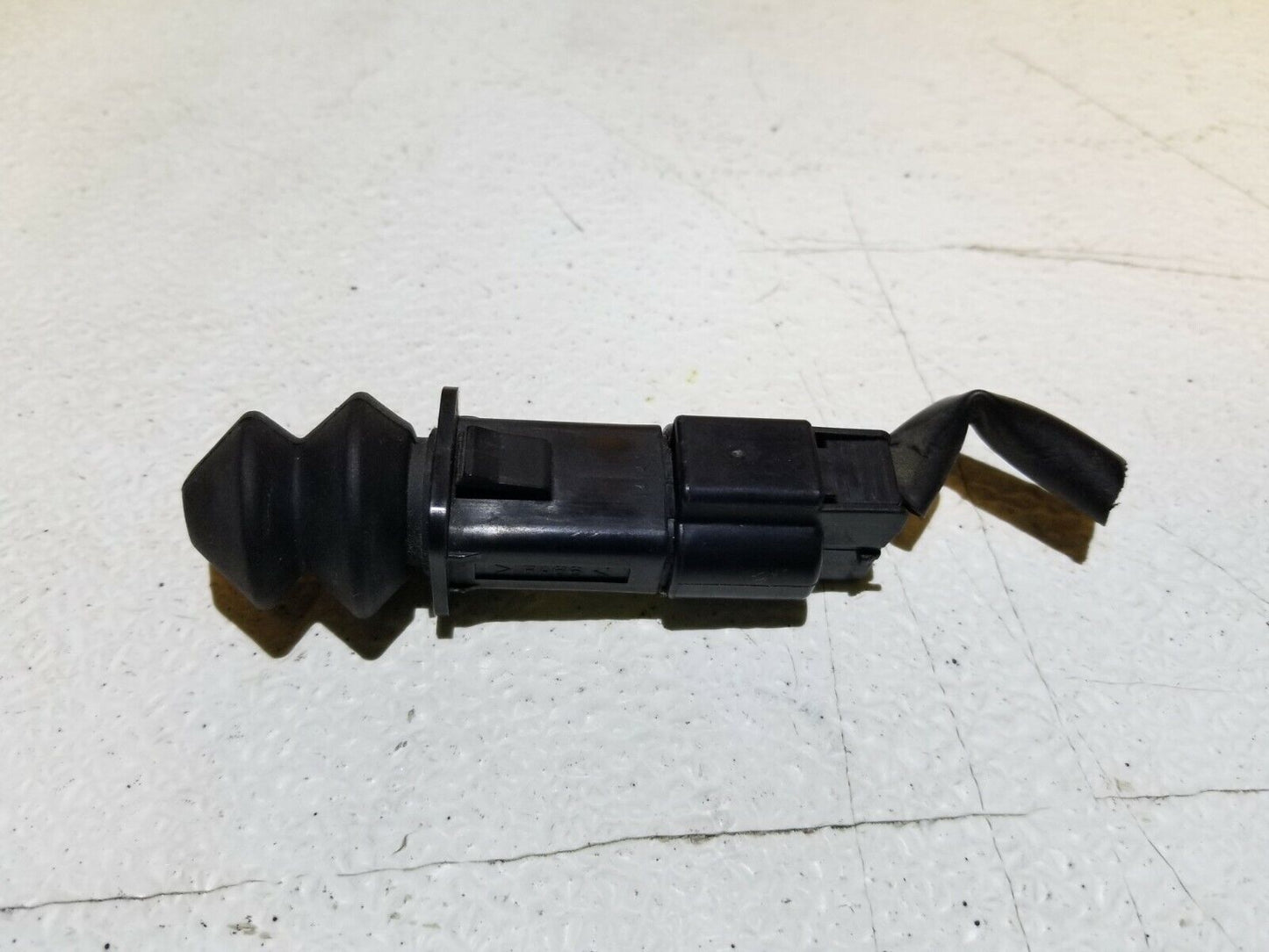 09 10 11 12 Mitsubishi Eclipse Fuel Tank Door Lid Buttom Switch OEM 51k Miles