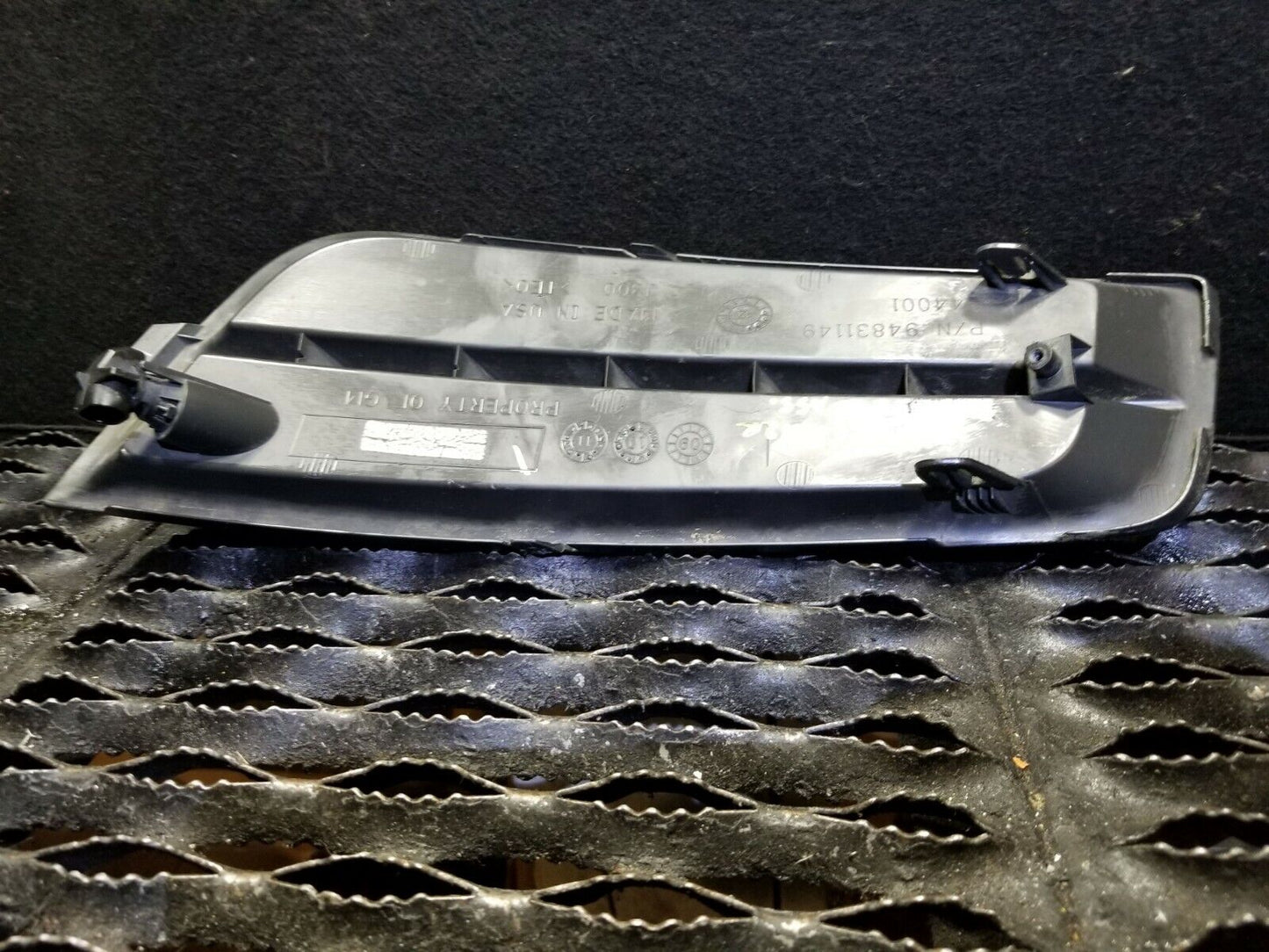 11 12 13 14 15 Chevrolet Cruze Bumper Grille Fog Light Cover Left Drive Side OEM