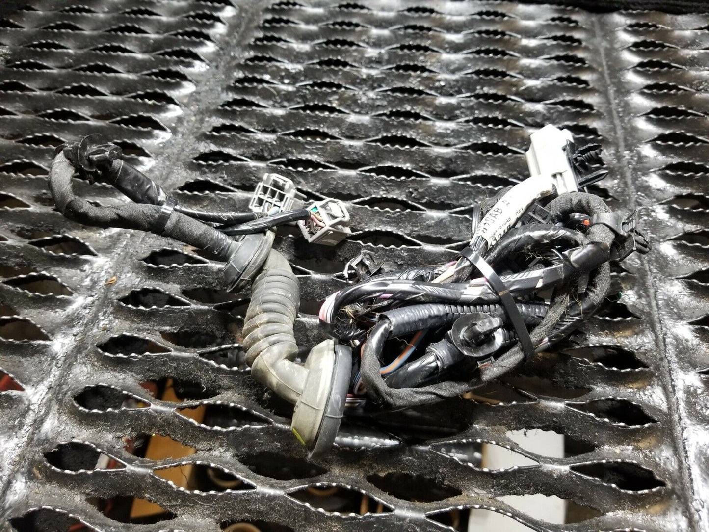 12 13 14 15 16 Jeep Patriot Trunk Lid Wire Harness OEM