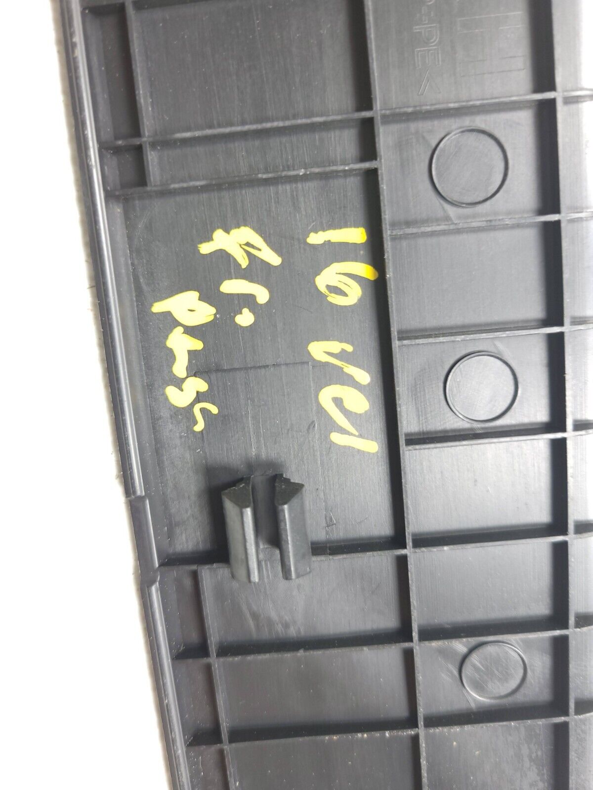 12 13 14 15 16 Hyundai Veloster Front Door Scuff Step Trim Passenger Right OEM