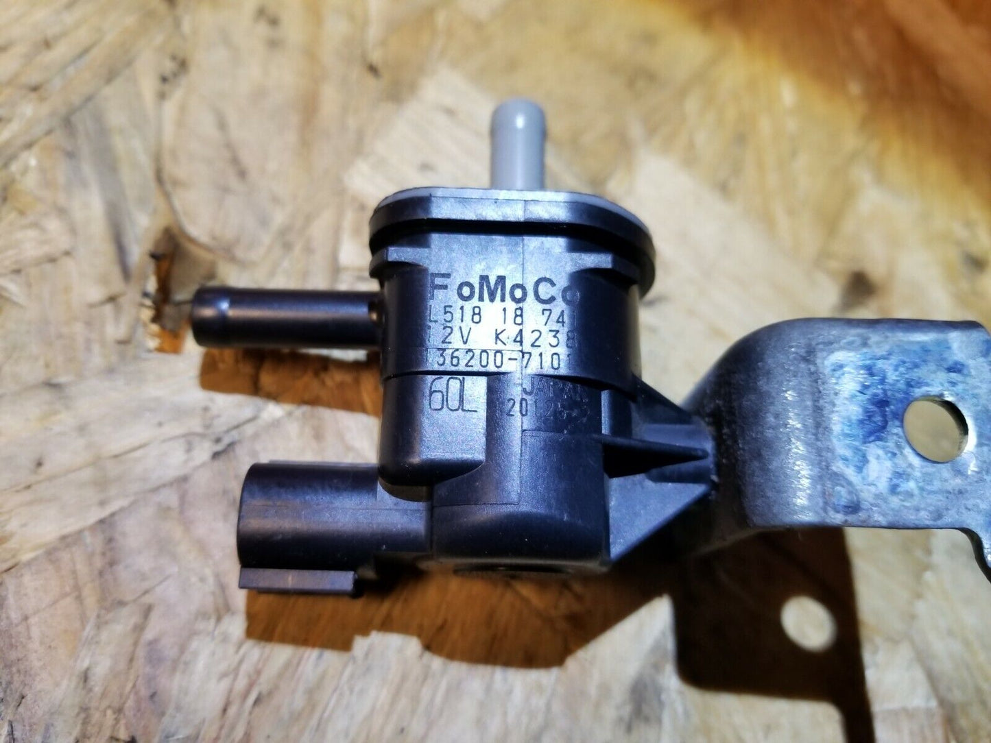 09 10 11 12 13 Mazda 6 2.5l Purge Valve OEM 72k Miles