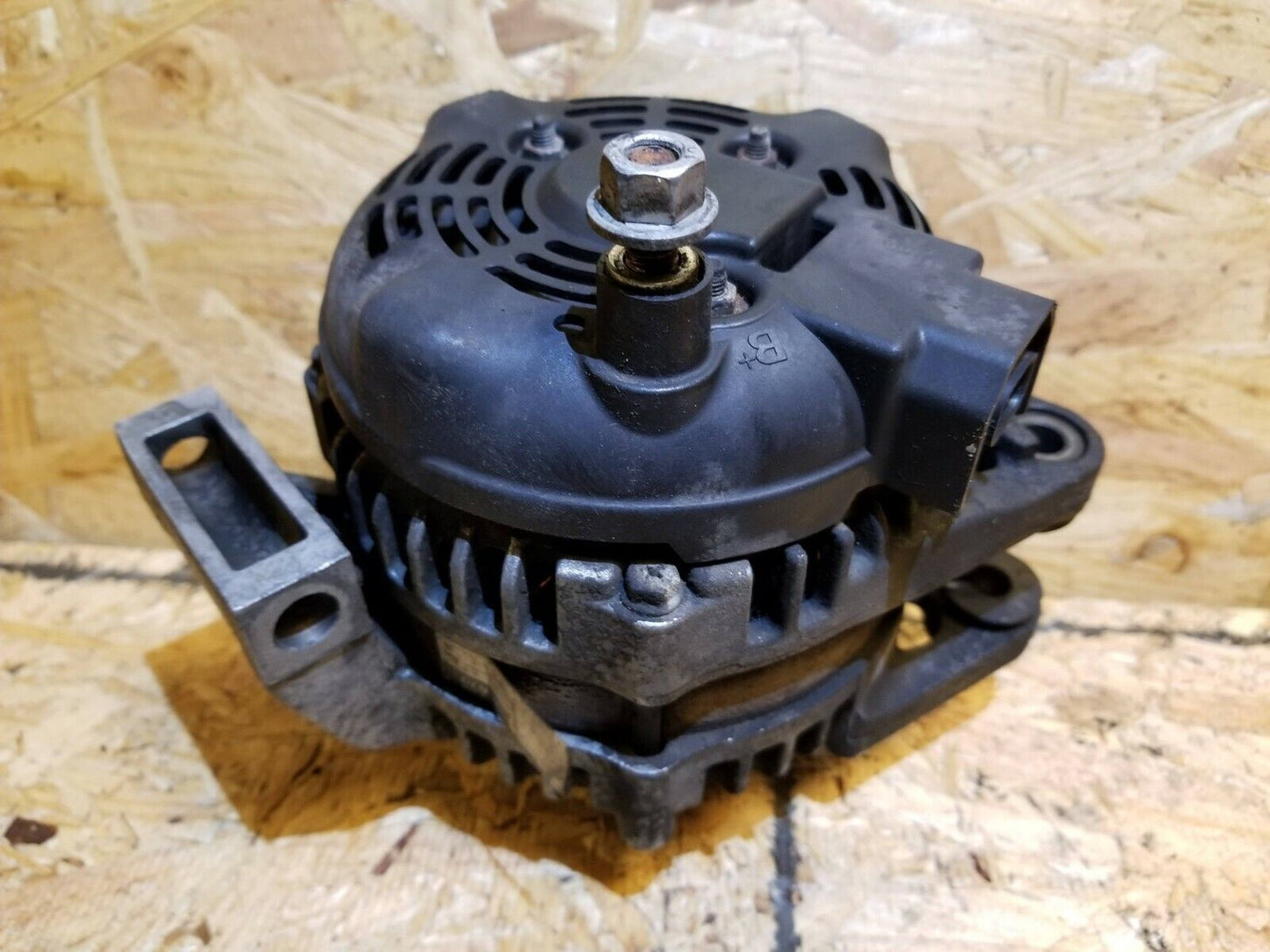 07 08 09 10 11 Cadillac DTS Alternator Generator OEM