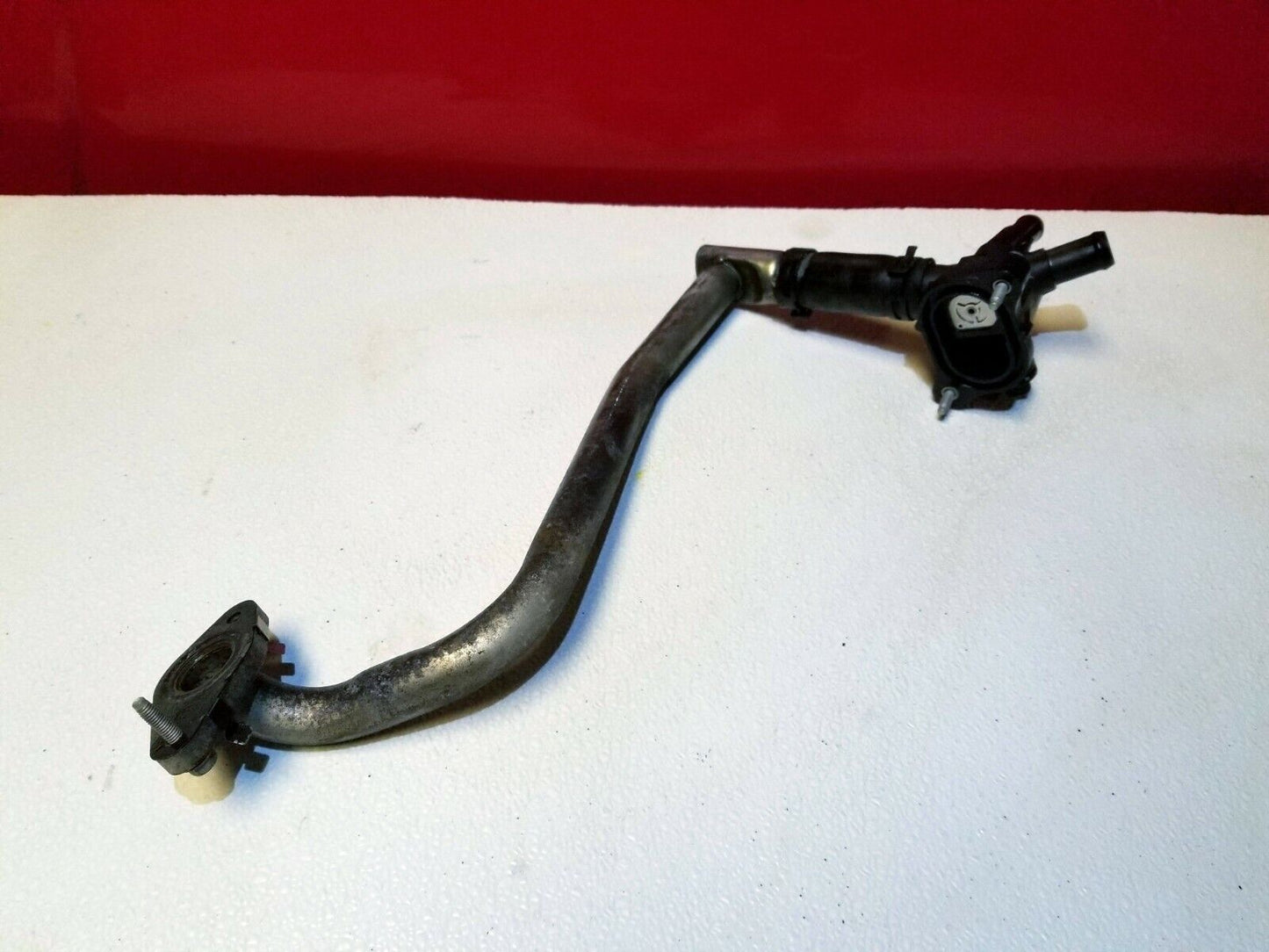 15 16 17 18 Chevy Impala 2.5l Engine Coolant Thermostat Outlet W/ Hose Pipe OEM