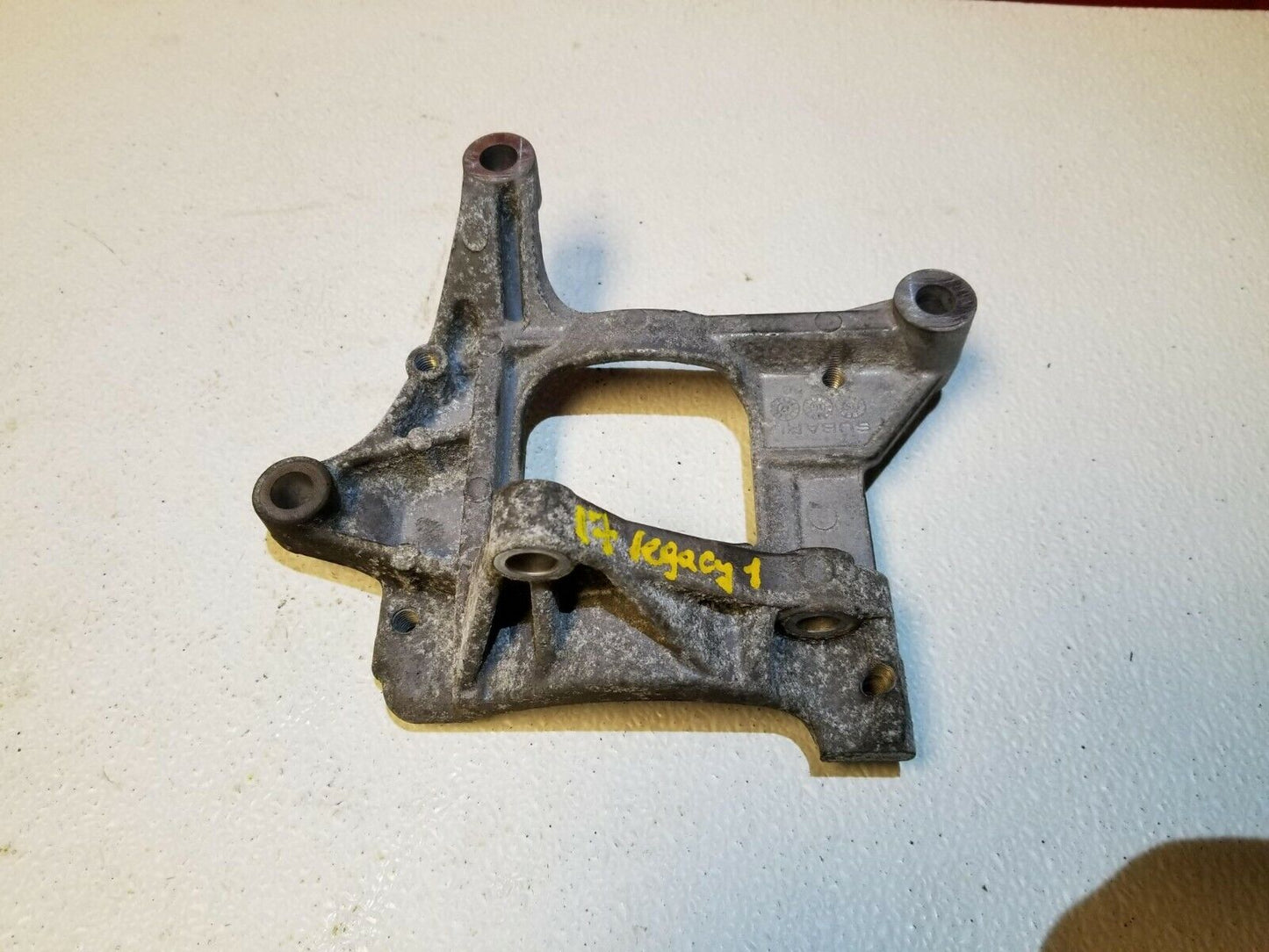 16 17 Subaru Legacy 2.5l A/c Compressor Mounting Bracket OEM 10k Miles