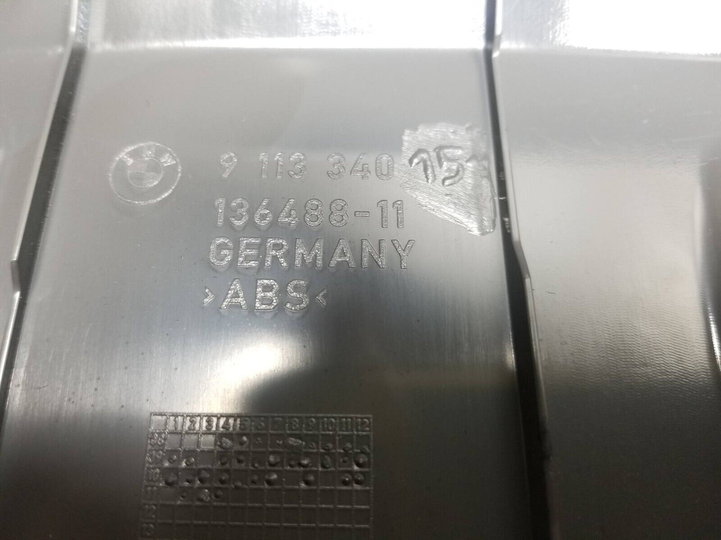09 10 11 12 BMW 750li Rear Trunk Sill Scuff Plate Trim Cover 9113340 OEM