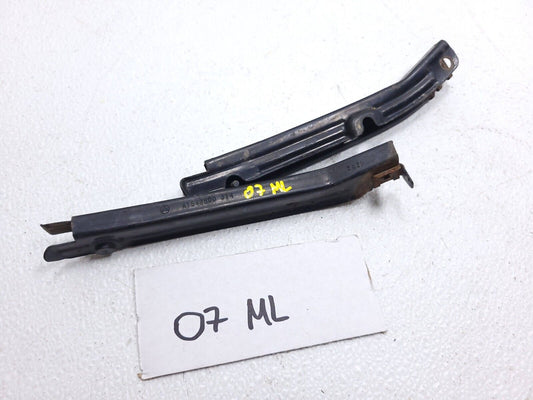 06 07 08 09 10 11 Mercedes Ml500 Bumper Support Carrier Bracket Pair OEM