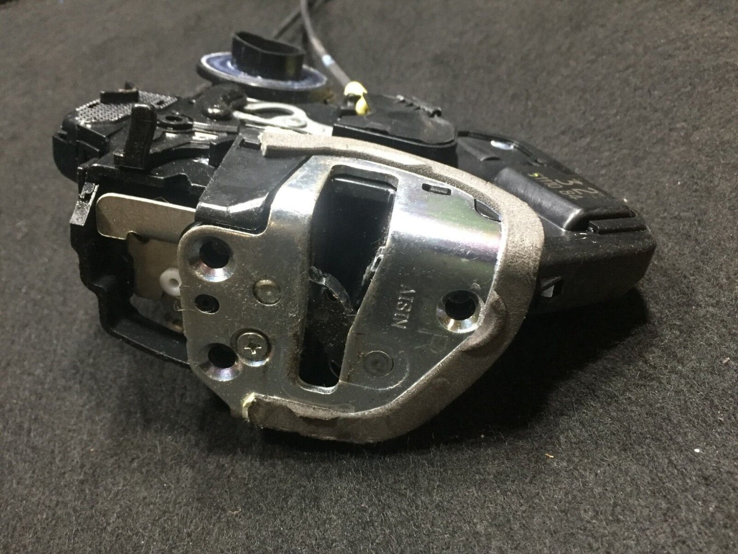 04 05 06 Scion Xa Rear Right Pass Side Door Lock Latch Actuator OEM D18