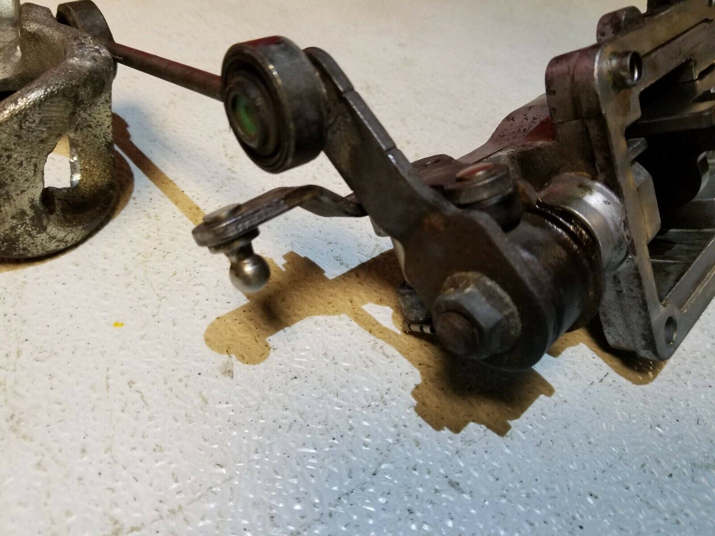 15 16 17 Jeep Renegade 1.4l Mt Gear Selector Mechanism OEM 62k Miles