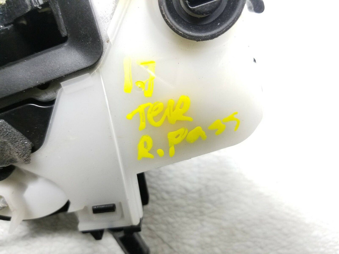 14 15 16 17 GMC Terrain Rear Rigth Pass Door Lock Latch Actuator OEM 14k Miles