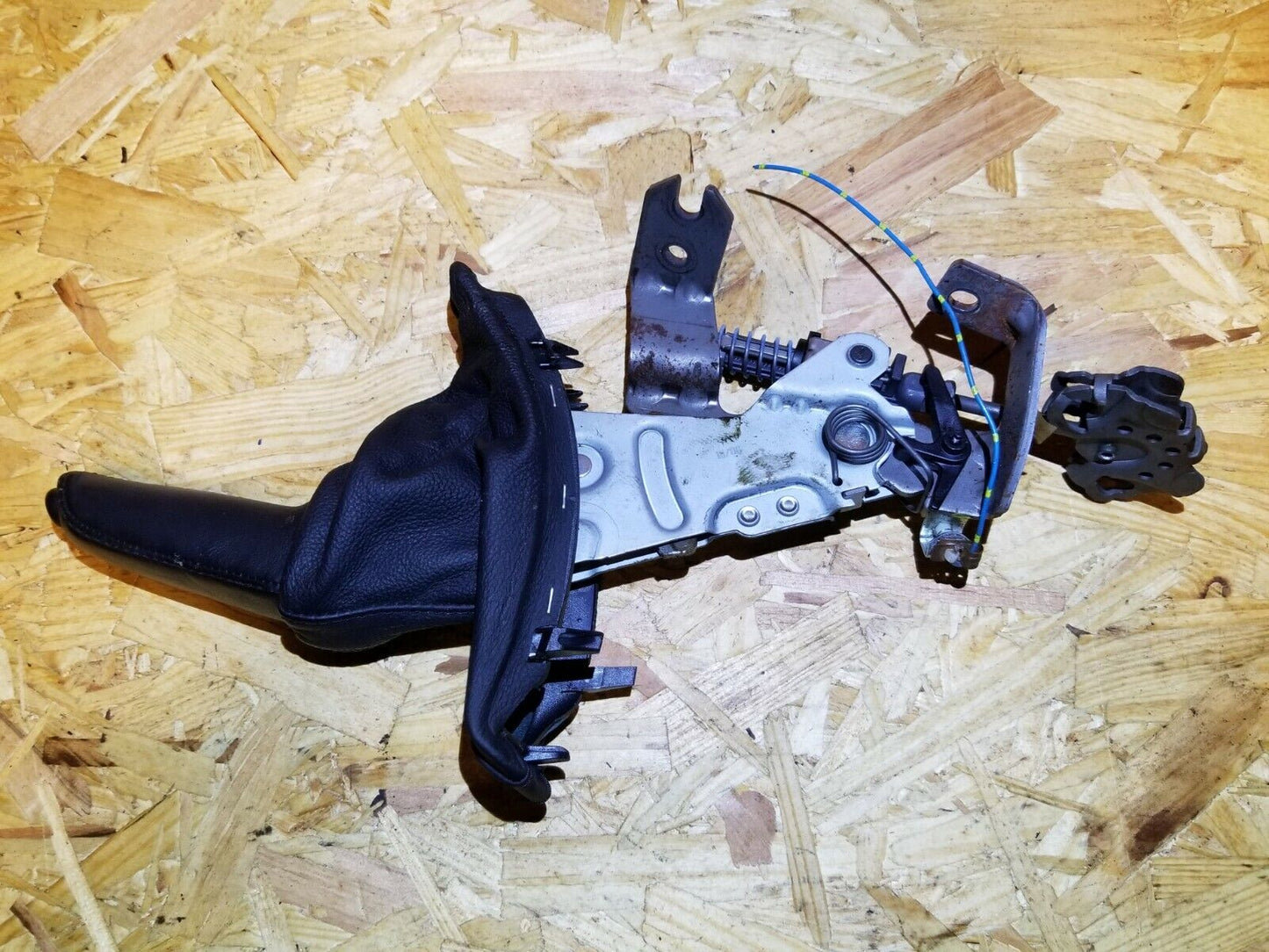 04 05 06 07 BMW 530xi E60 Emergency Parking Brake Handle Lever OEM