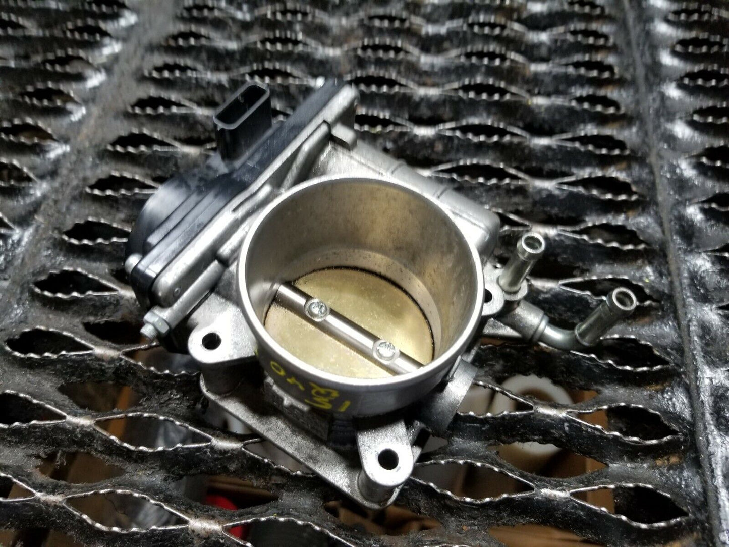 14 15 Infiniti Q40 Throttle Body Valve 526-01 OEM 34k