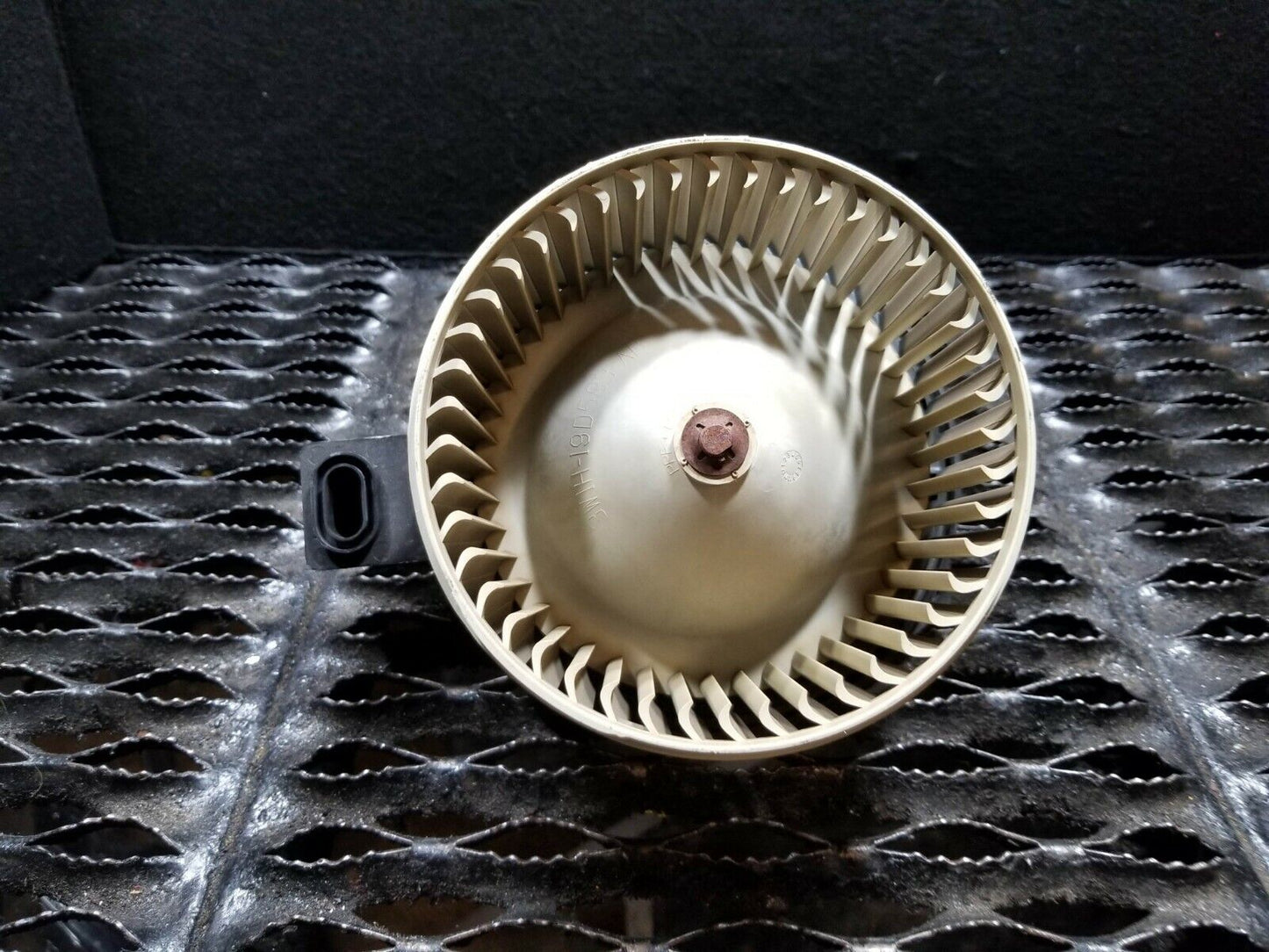 05 06 07 08 09 Ford Mustang Convertible Blower Motor OEM 44k