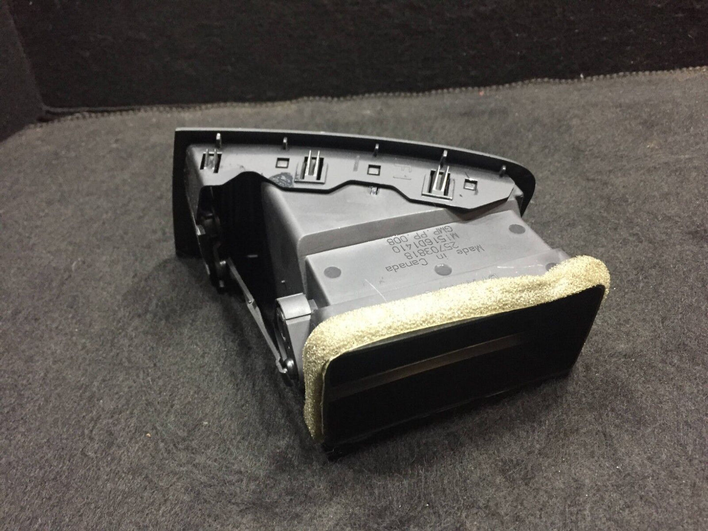 03 04 05 06 07 Cadillac CTS Dash A/c Heater Air Vent Front Left Driver OEM