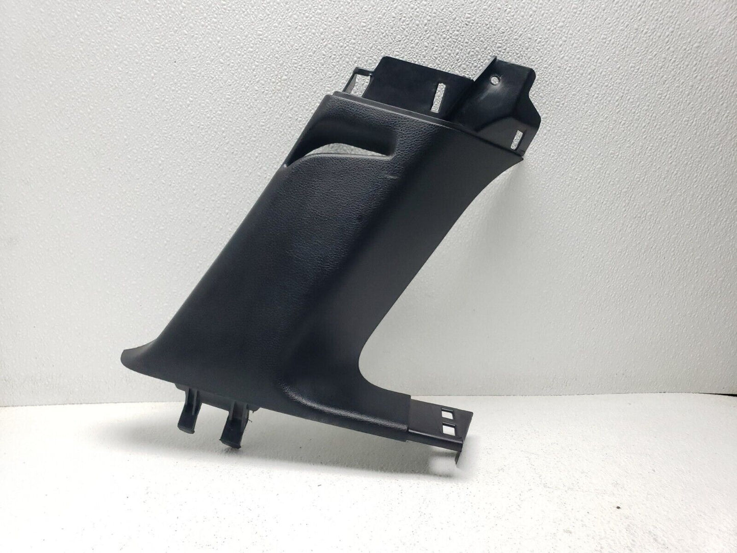 14 15 16 17 Jeep Grand Cherokee Left Driver Side C Pillar Cover Panel Trim  OEM