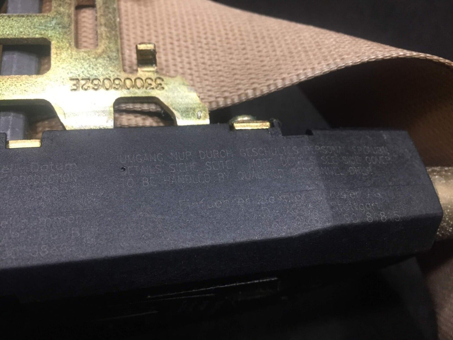 98 99 00 01 Mercedes W163 Ml320 Rear Driver Side Seat Belt Retractor OEM D34