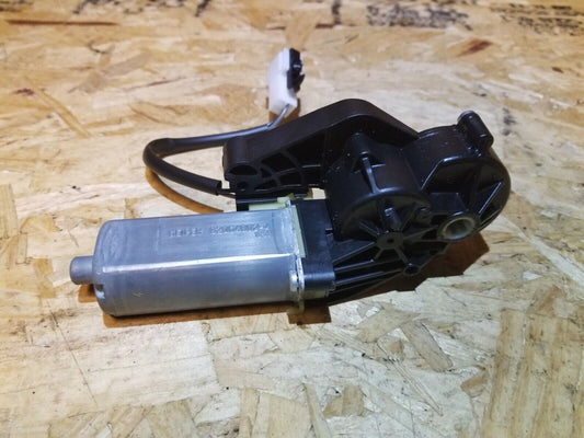 07 08 09 10 Mercedes-benz R350 Front Passenger Seat Recliner Adjust Motor OEM