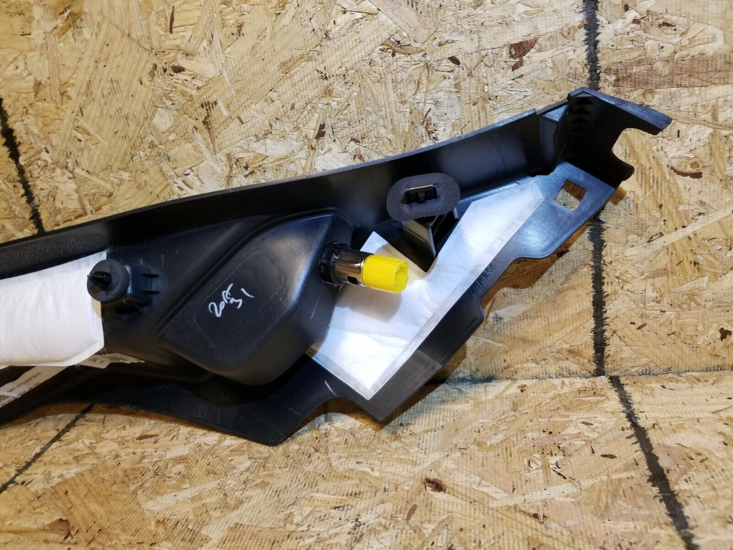 18 19 20 Ford Ecosport Rear Right Passenger Side Scuff Trim Panel OEM 532 Miles