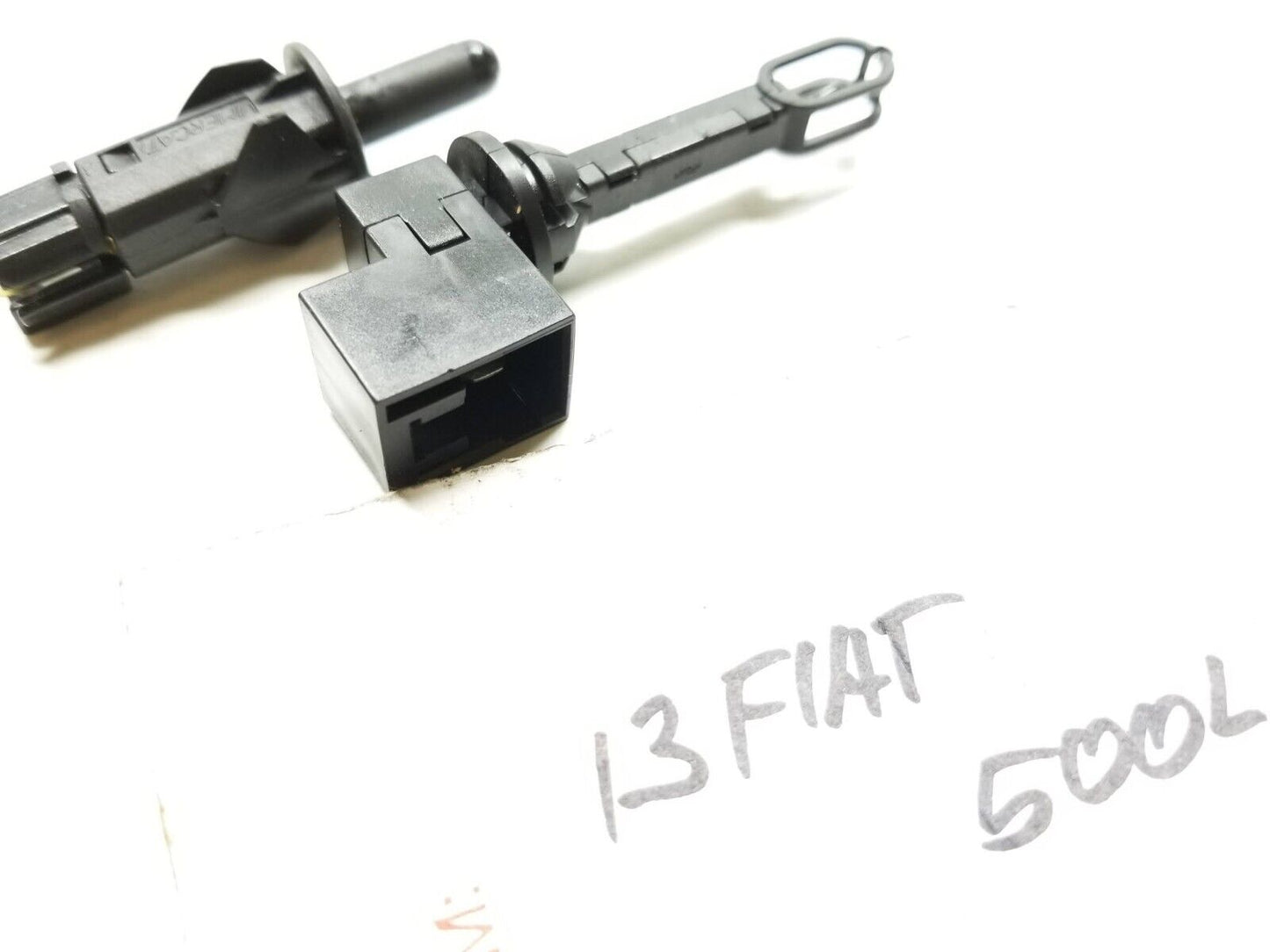 14 15 16 17 Fiat 500l Heater Temperature Sensor 2pcs OEM