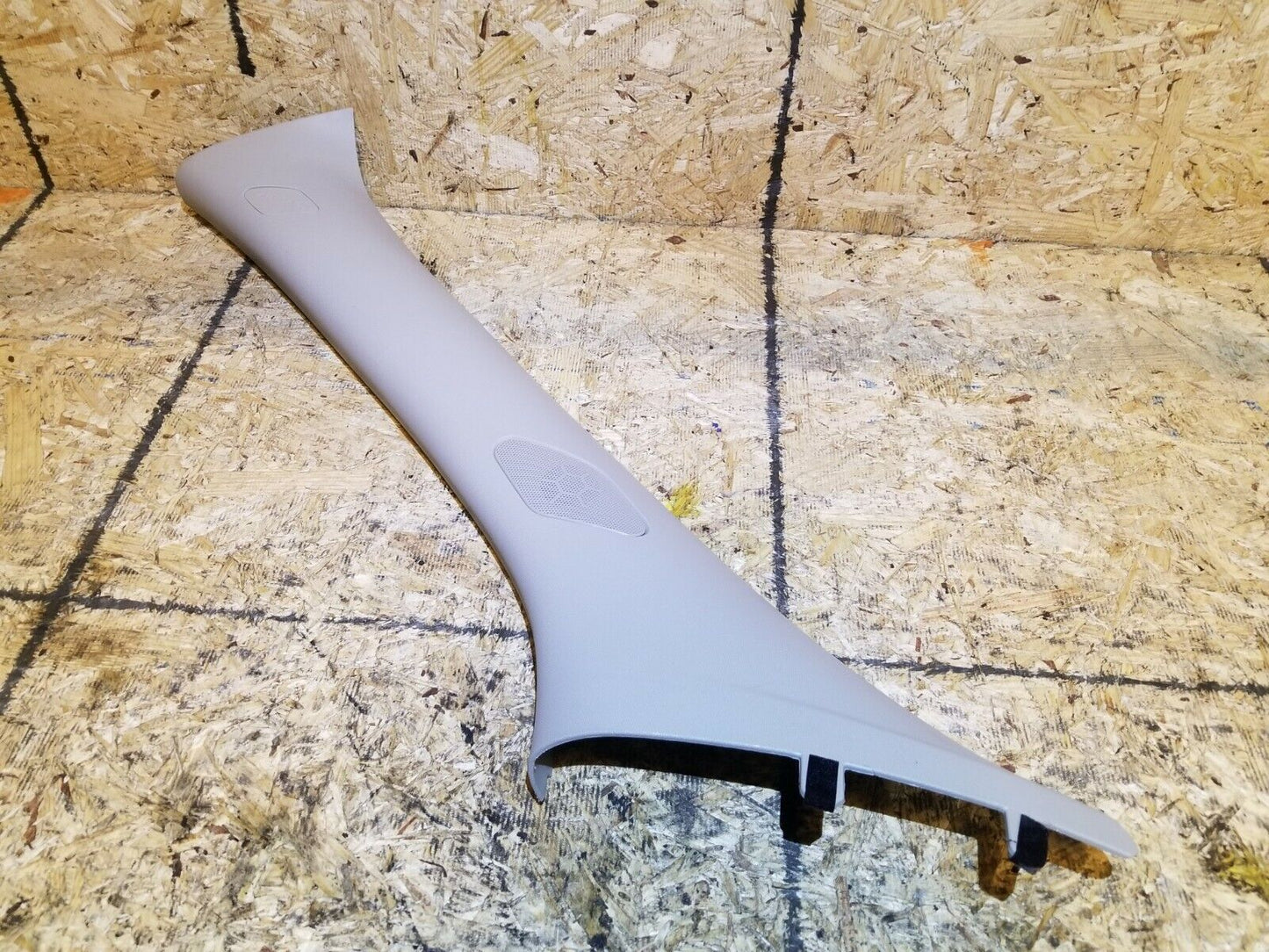 13 14 15 GMC Acadia Windshield A Pillar Trim Left Driver Side OEM