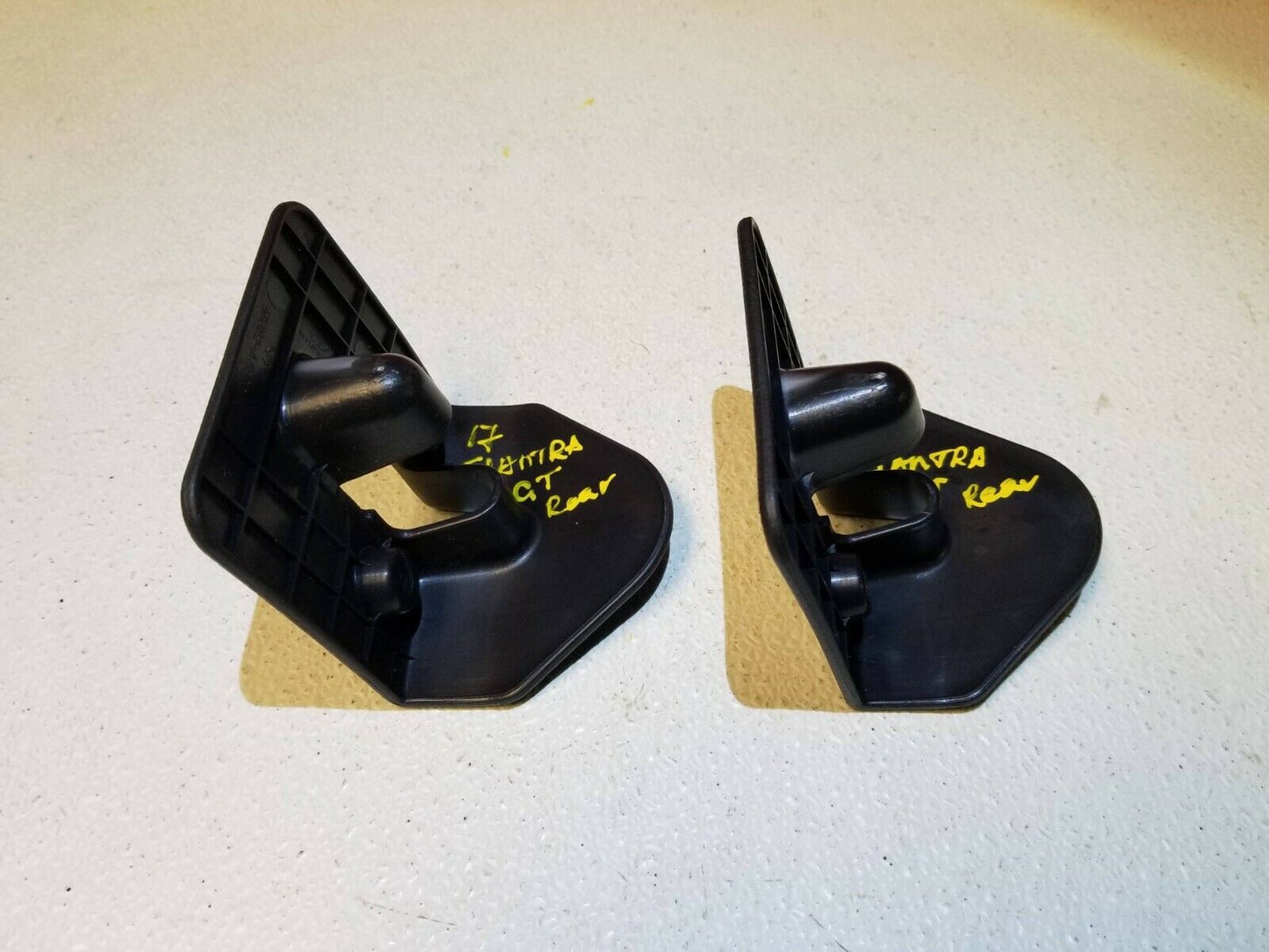 14 15 16 17 Hyundai Elantra Gt Rear Seat Down Fold Lock Trim 2pcs OEM 35k