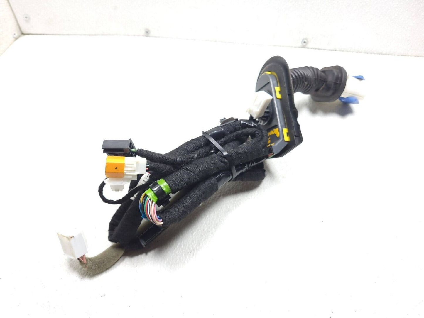 2014 - 2017 Mazda 6 Front Door Wire Harness Passenger Side Right Gmn3-67-200 OEM