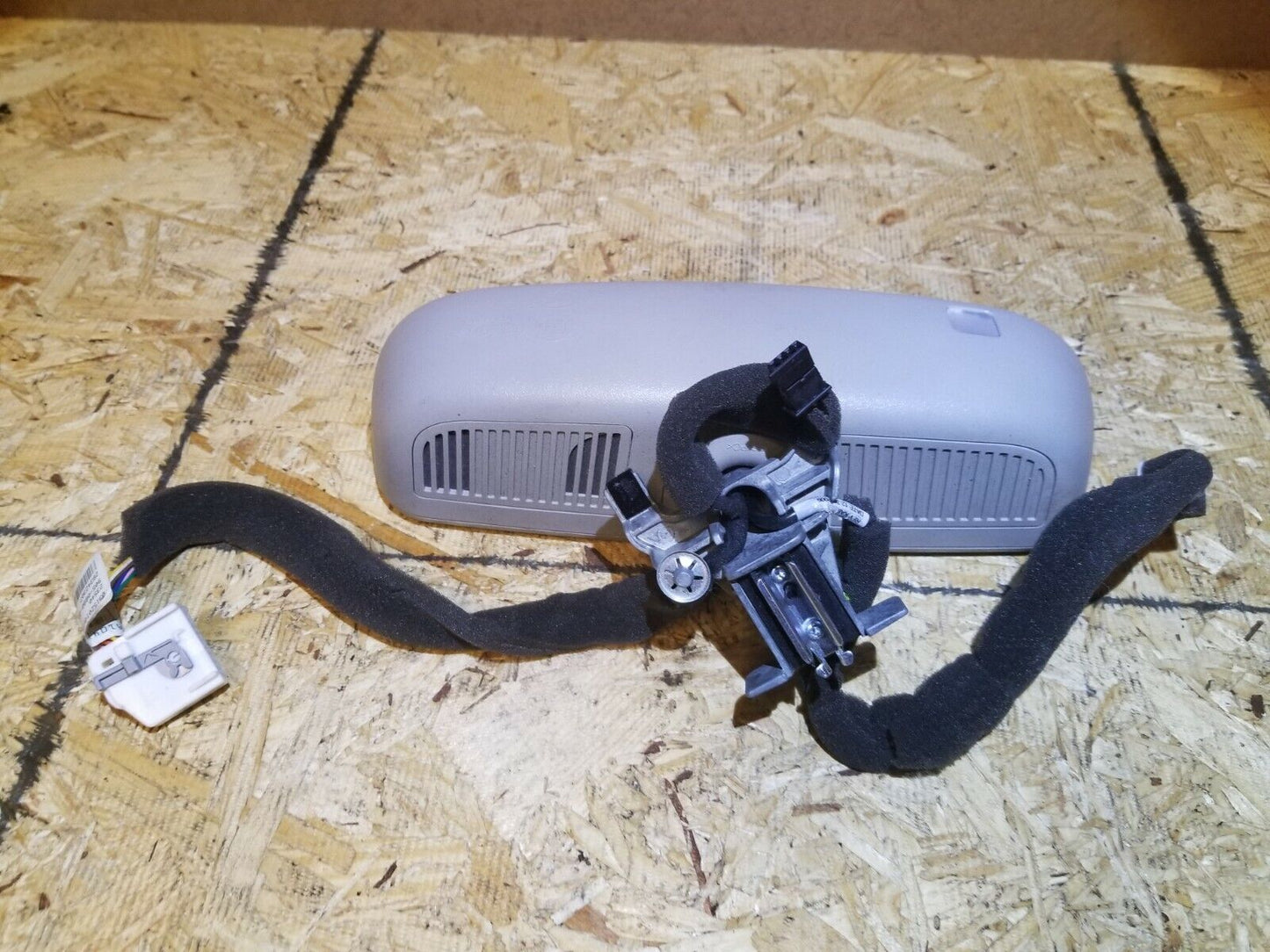 07 08 09 10 Mercedes-benz R350 Interior Rear View Mirror OEM