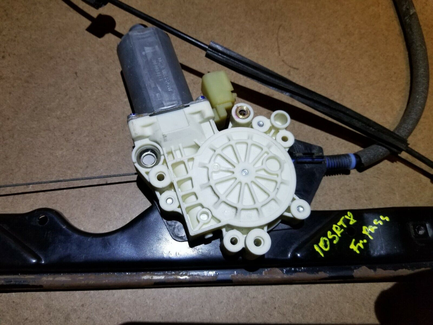 07 08 09 10 Jeep Grand Cherokee Srt8 Front Right Pass Window Regulator Motor OEM