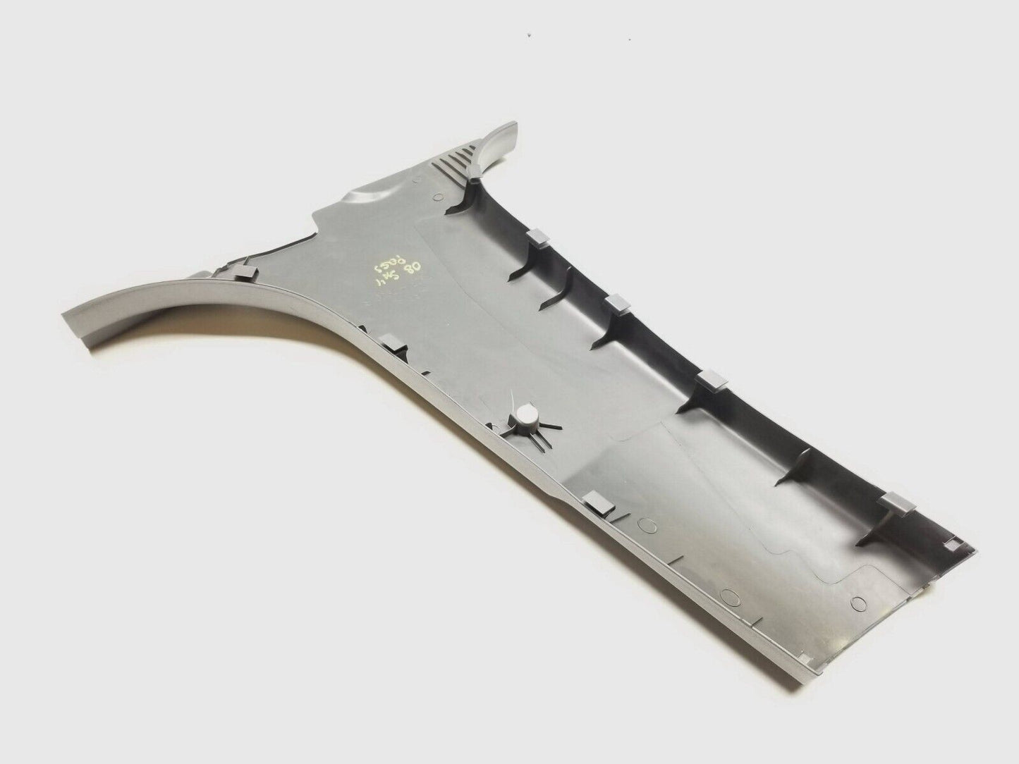07 - 13 Suzuki Sx4 Hatchback B Pillar Lower Trim Cover Passenger Side Right OEM